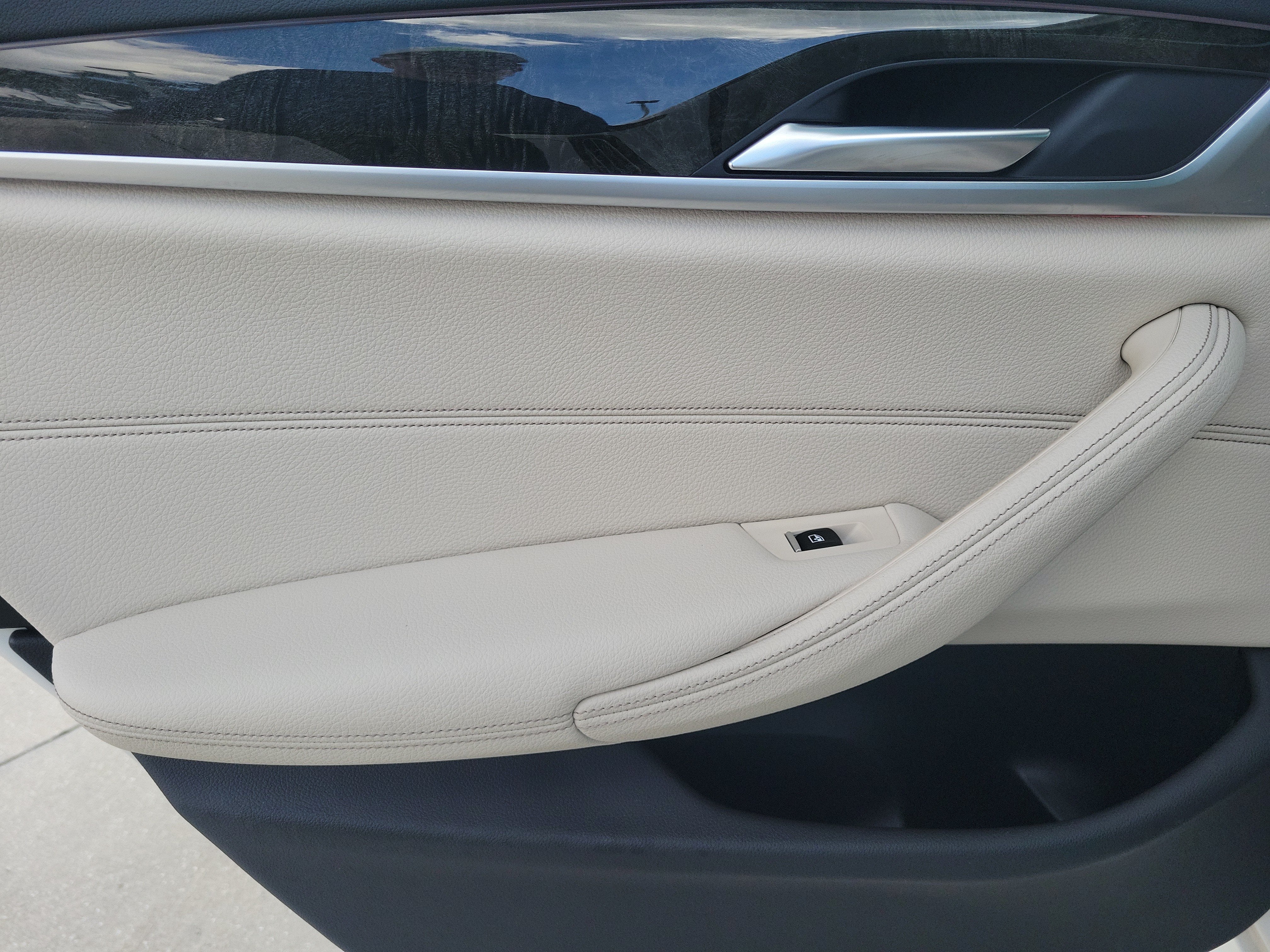 2021 BMW 5 Series 540i