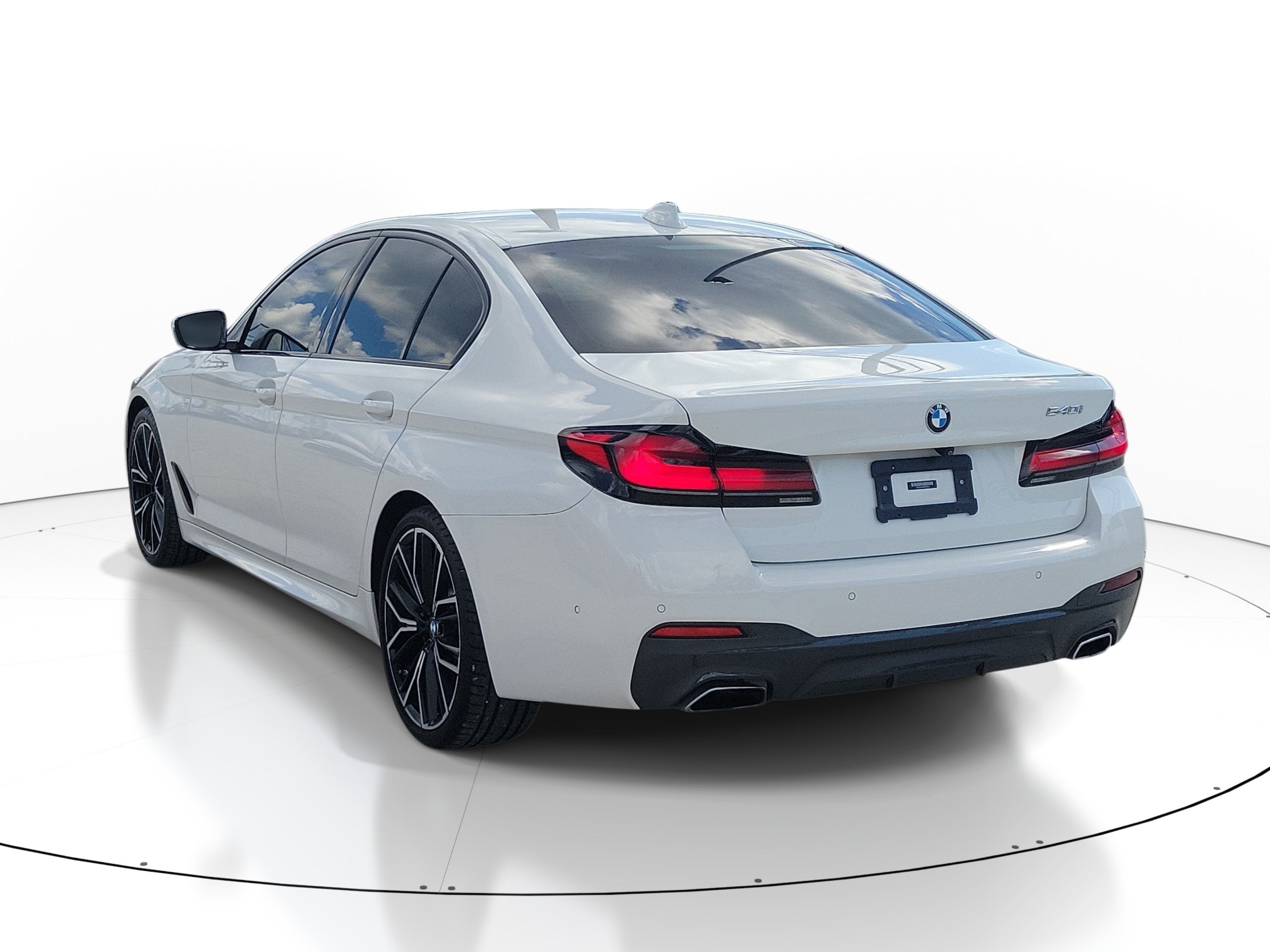 2021 BMW 5 Series 540i