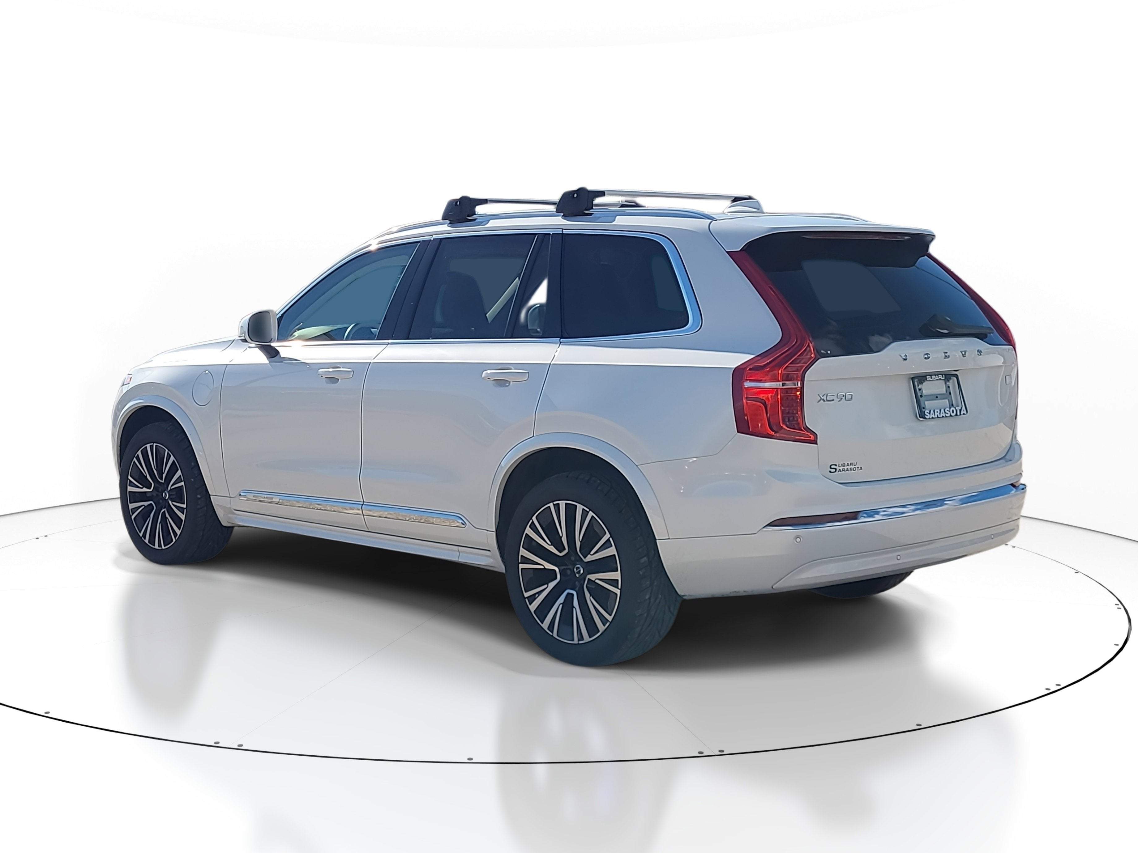 2023 Volvo XC90 Recharge Plug-In Hybrid Core Bright Theme