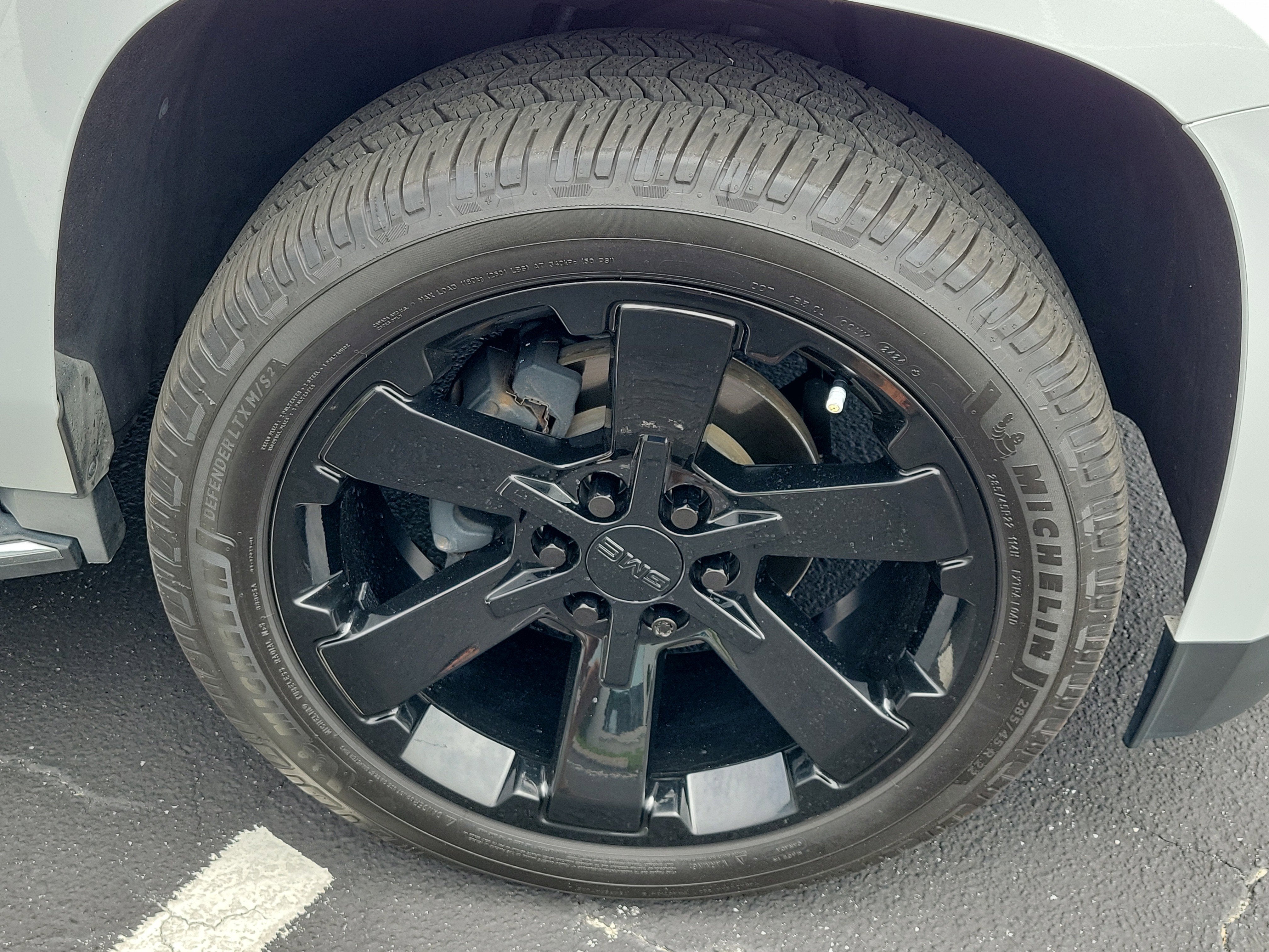 2019 GMC Yukon SLE