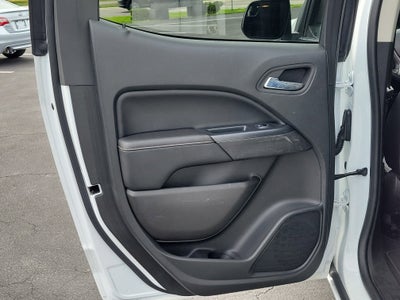 2022 GMC Canyon 4WD AT4 w/Cloth