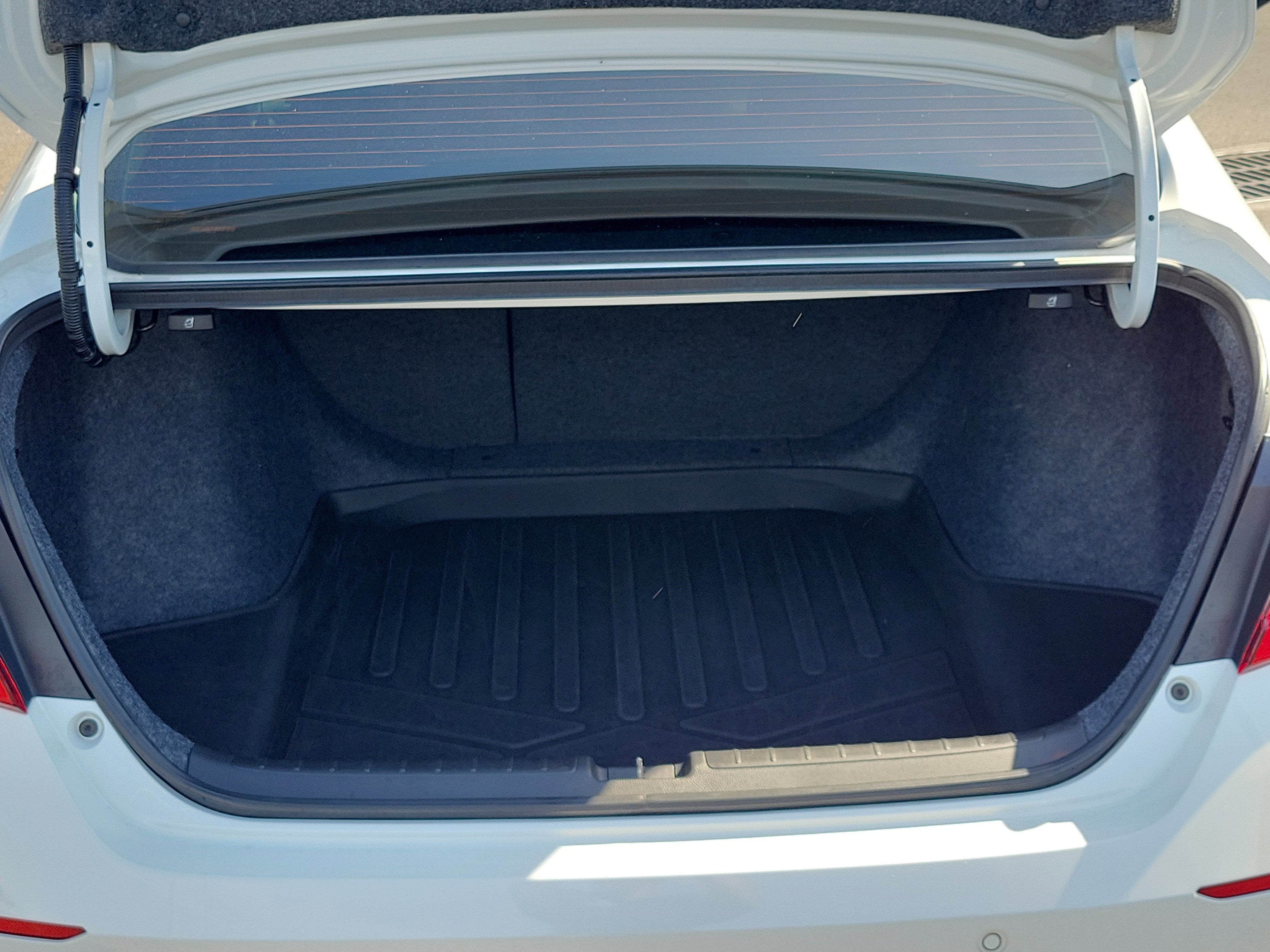 2021 Honda Accord Hybrid Touring