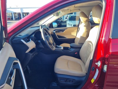 2023 Toyota RAV4 XLE Premium
