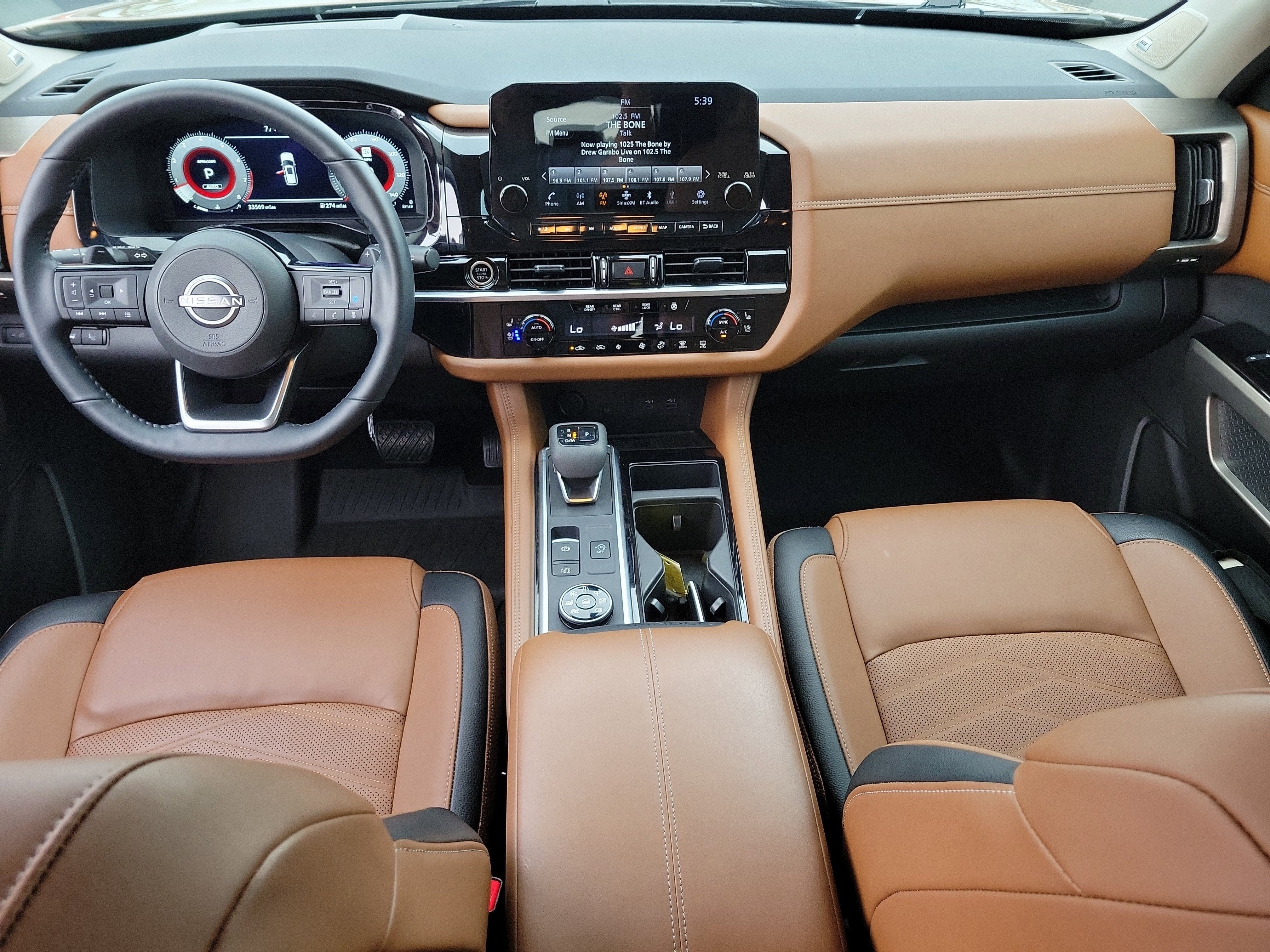 2024 Nissan Pathfinder Platinum