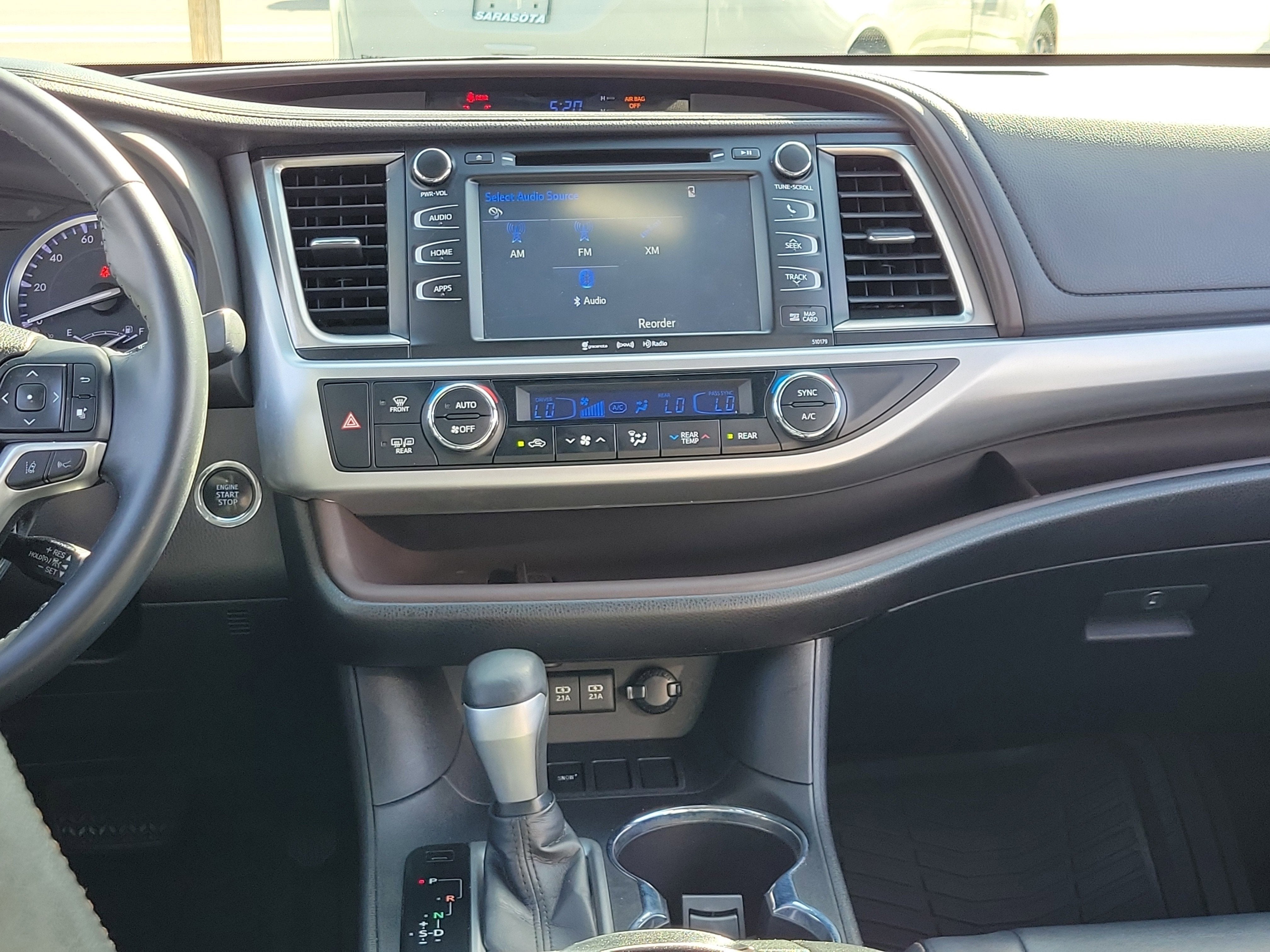 2018 Toyota Highlander SE