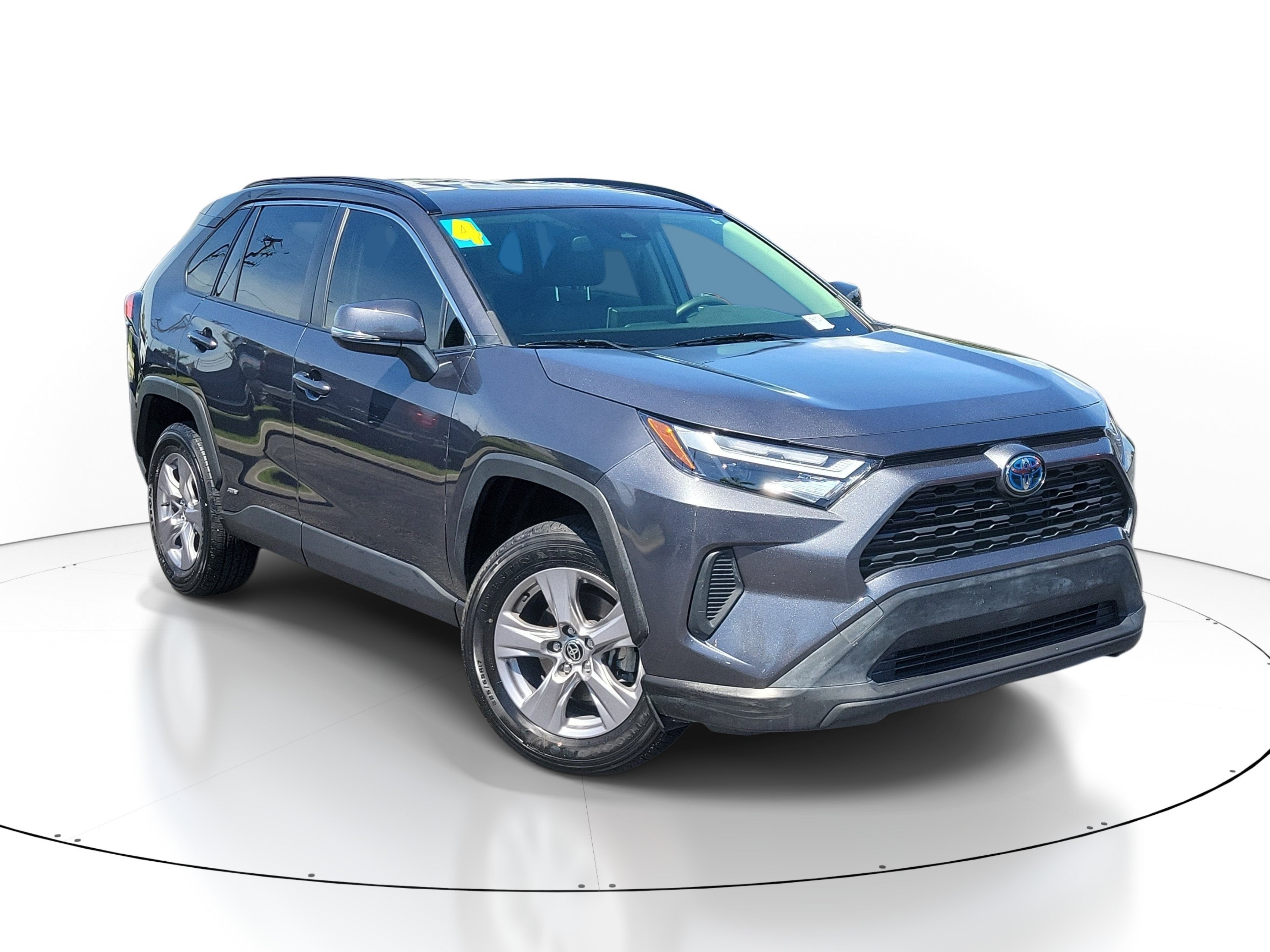 2024 Toyota RAV4 Hybrid XLE
