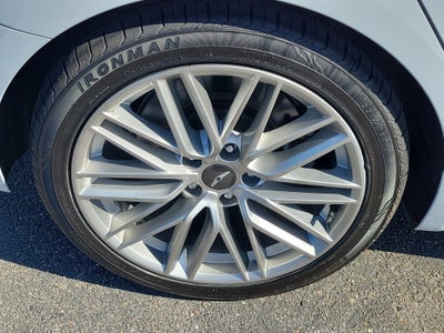 2020 Genesis G70 2.0T