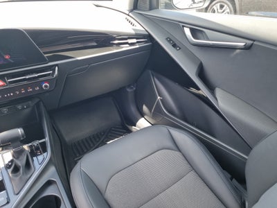 2024 Kia Niro EX