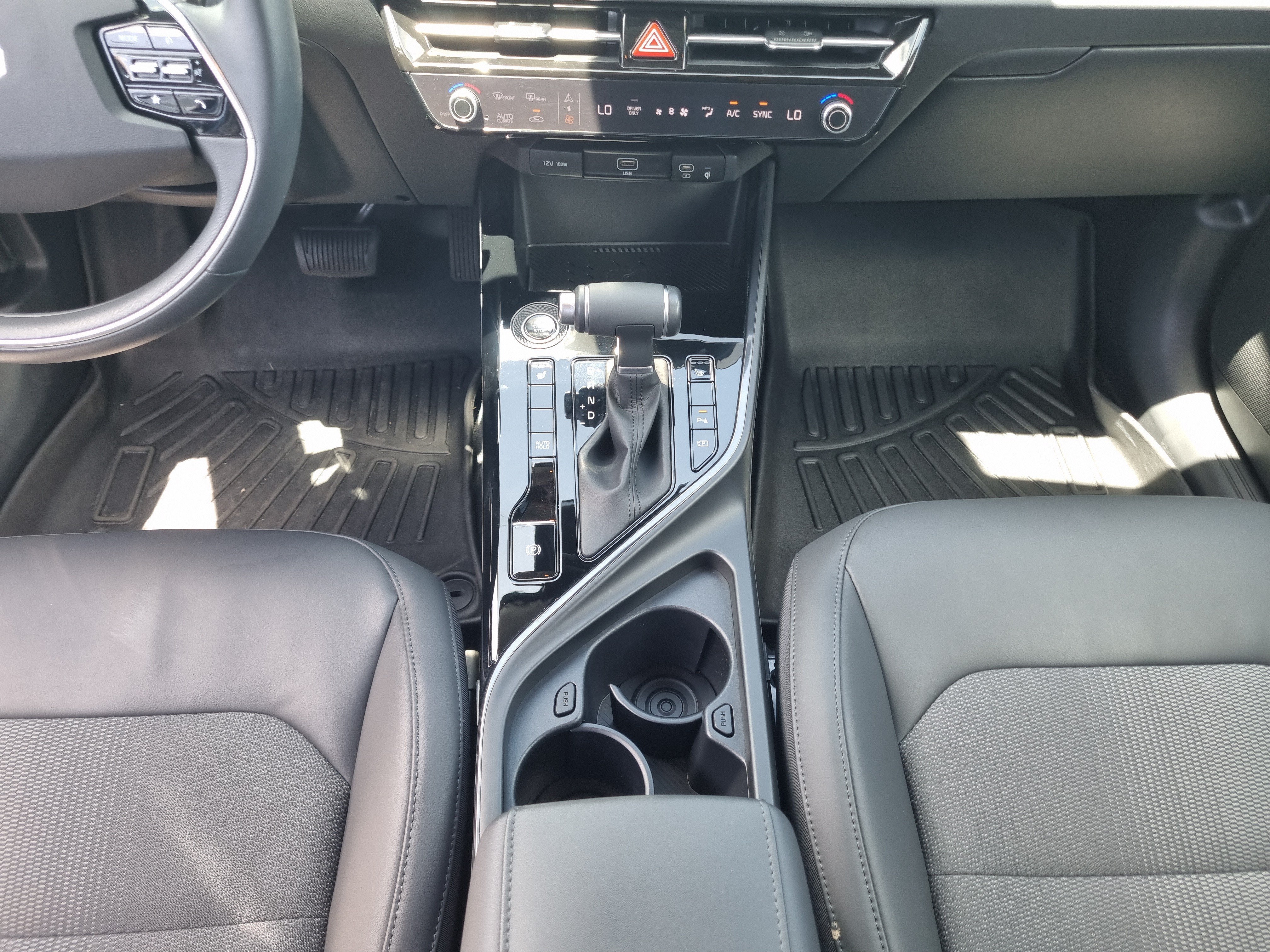 2024 Kia Niro EX