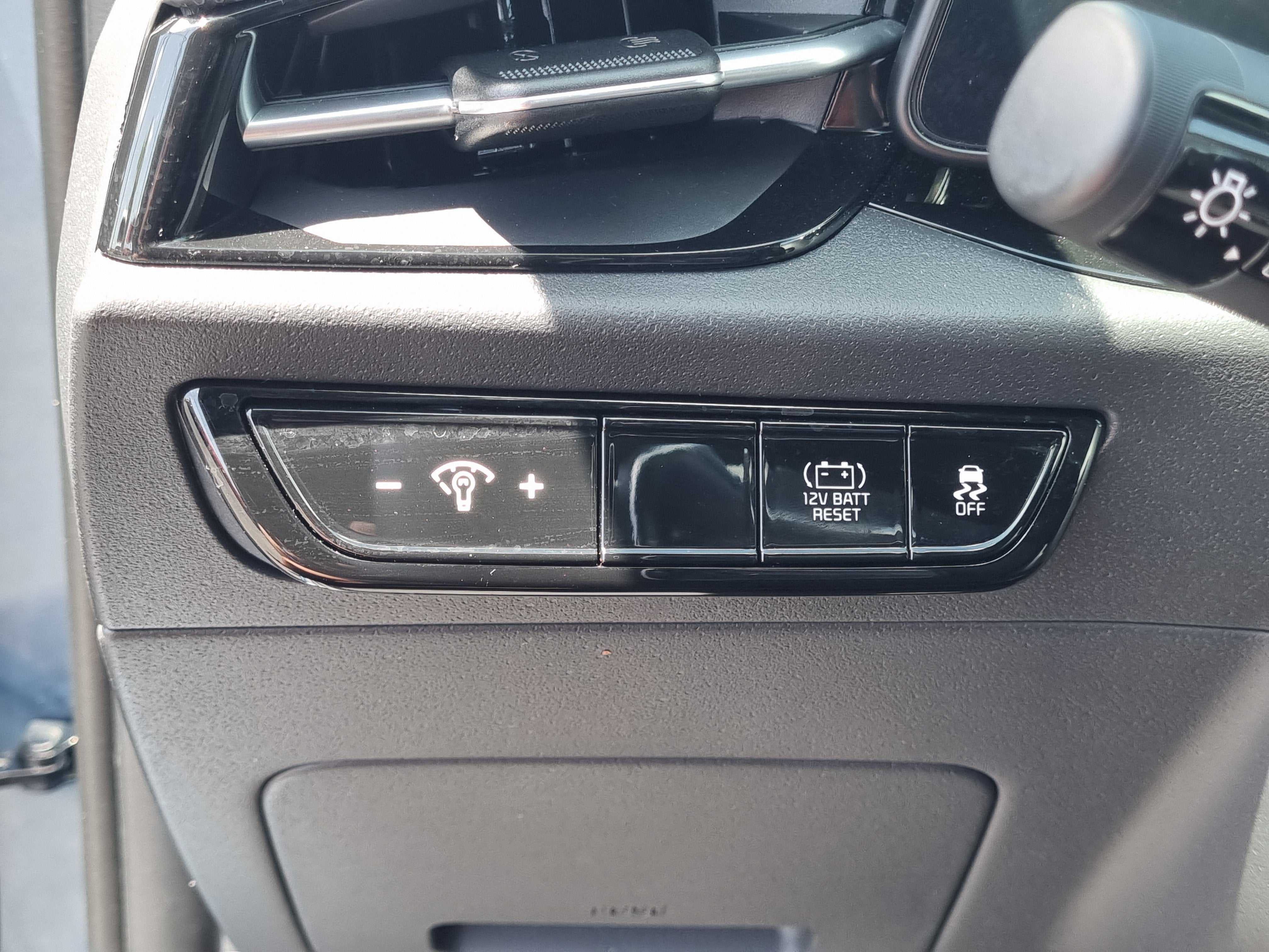 2024 Kia Niro EX