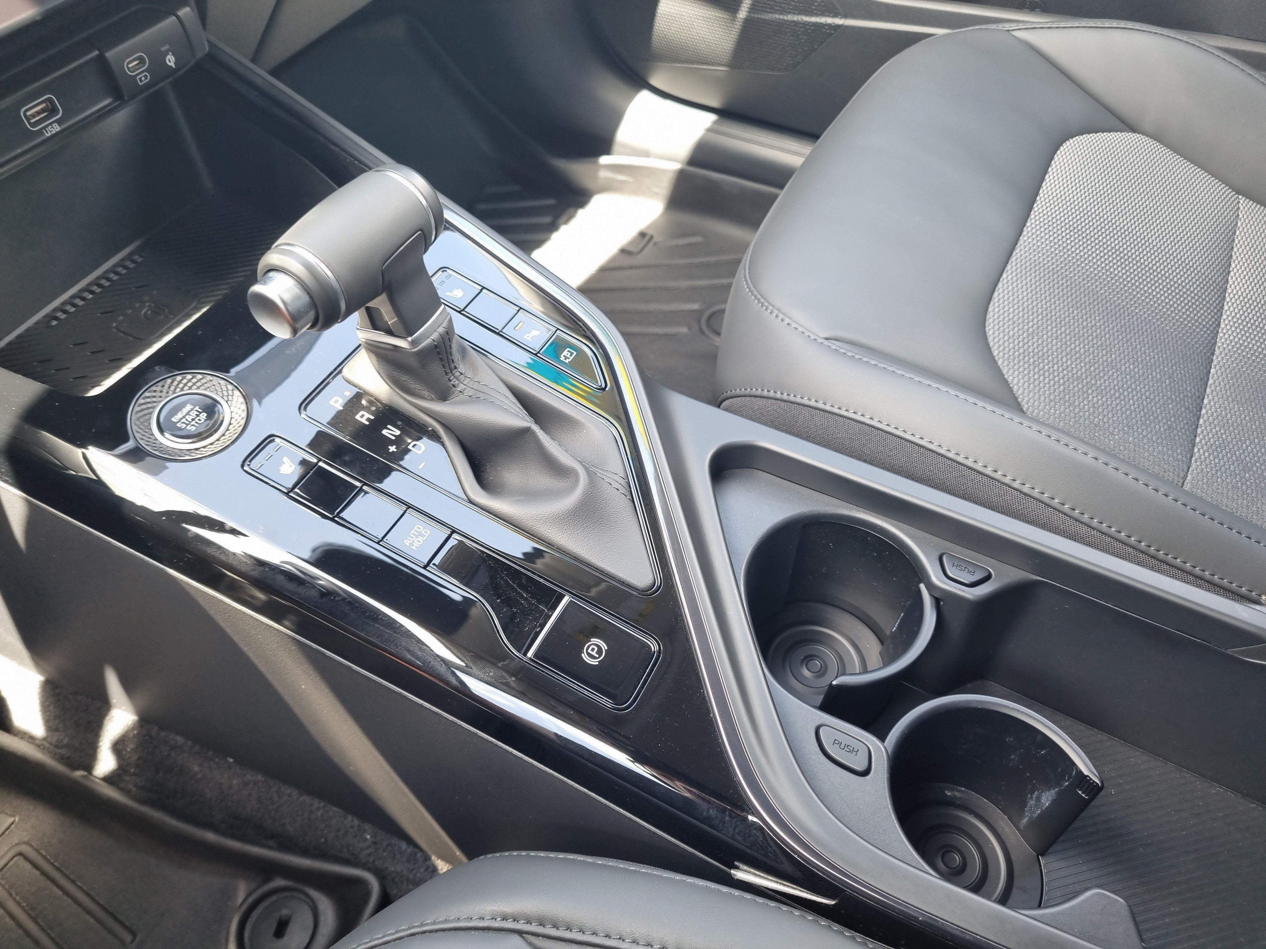 2024 Kia Niro EX