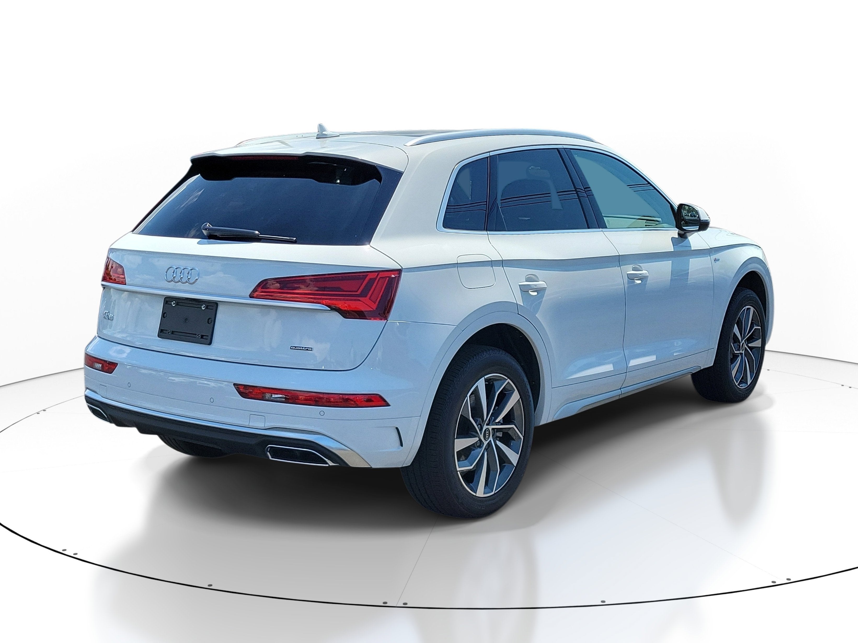 2024 Audi Q5 S line Premium Plus