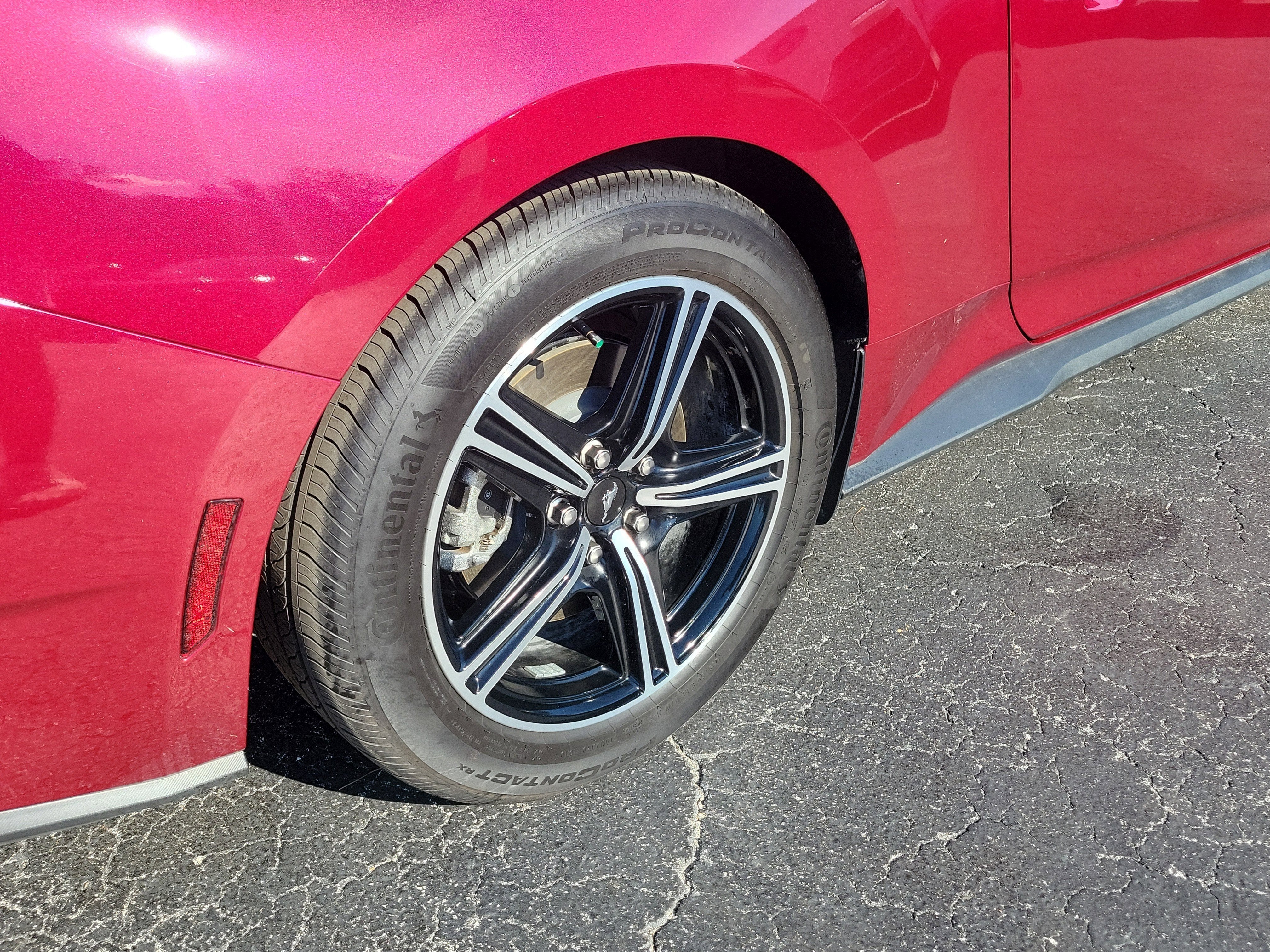 2025 Ford Mustang EcoBoost Premium