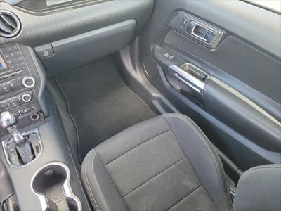 2015 Ford Mustang V6
