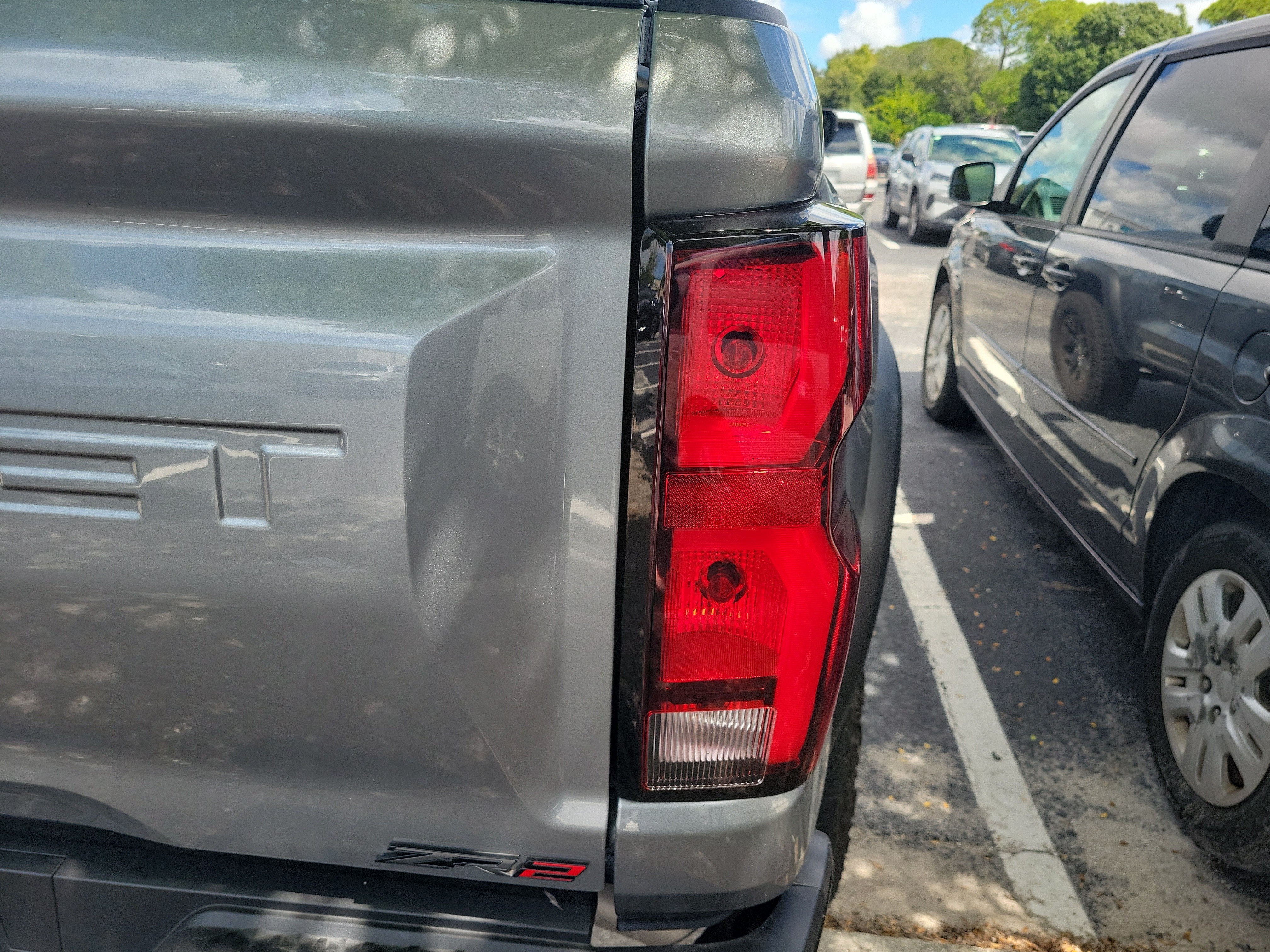 2025 Chevrolet Colorado ZR2