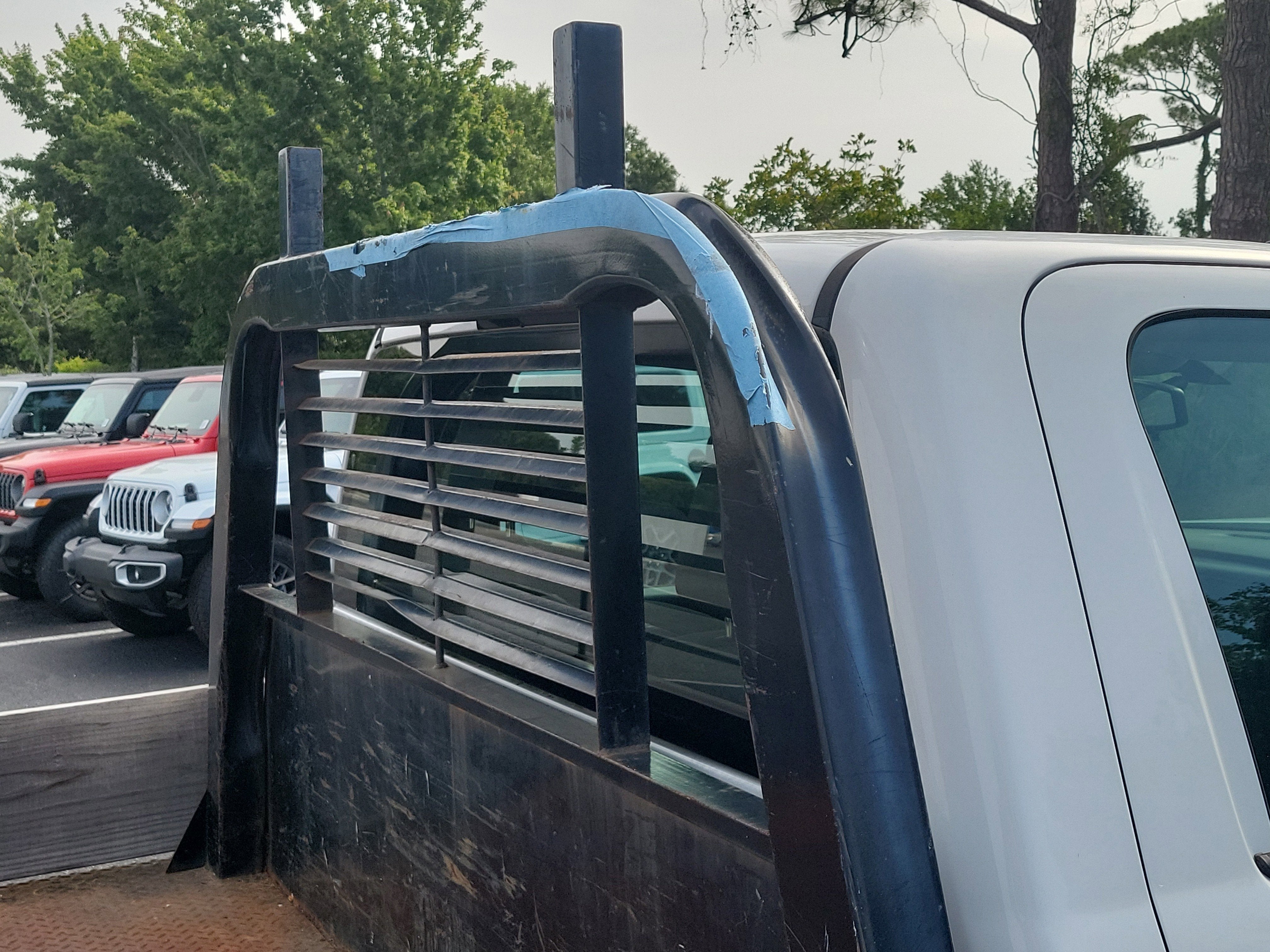 2018 GMC Sierra 3500HD 2WD Reg Cab 137.5" WB, 59.06" CA