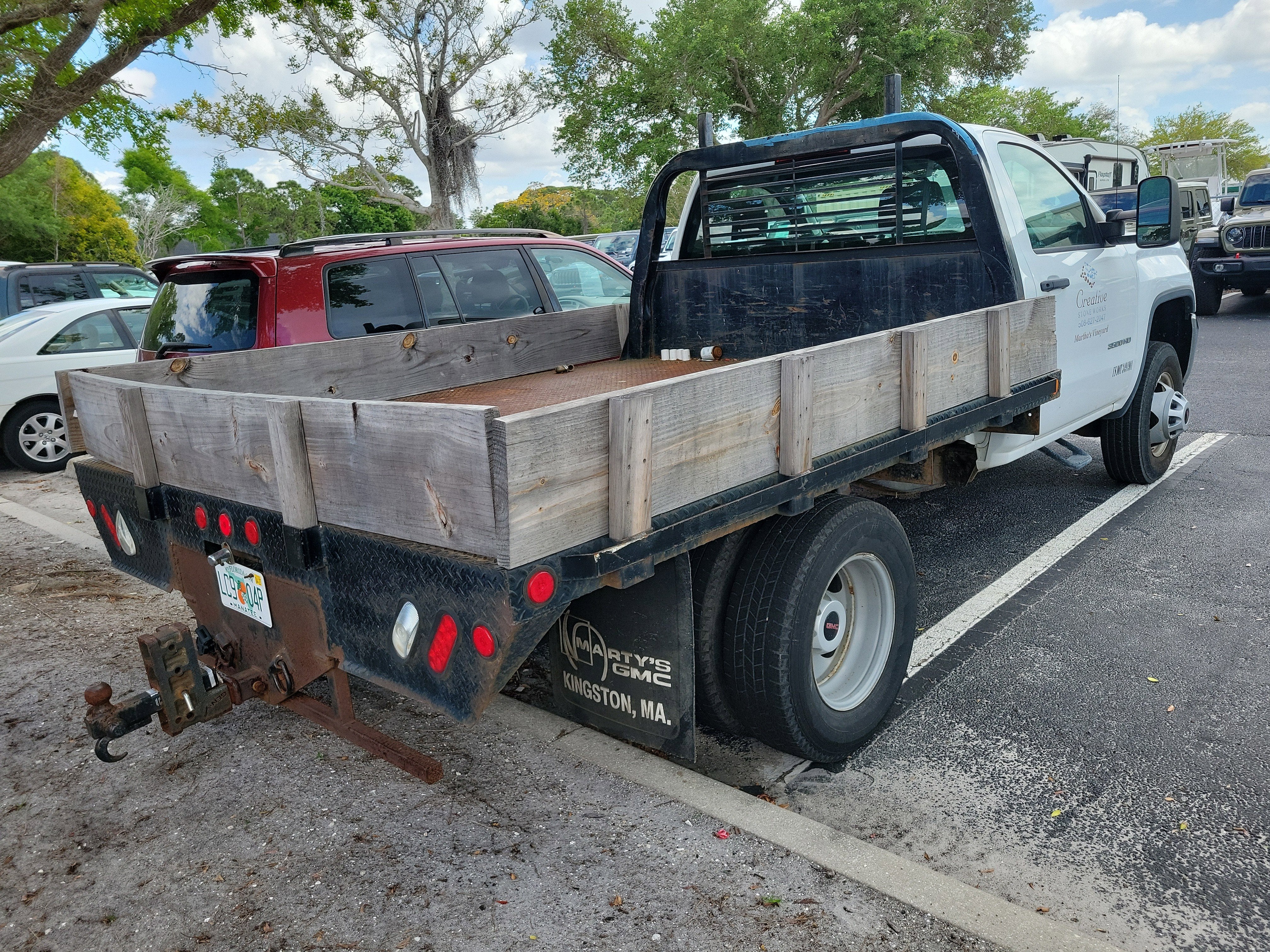 2018 GMC Sierra 3500HD 2WD Reg Cab 137.5" WB, 59.06" CA