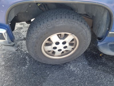 1995 Chevrolet Tahoe 1500 4dr