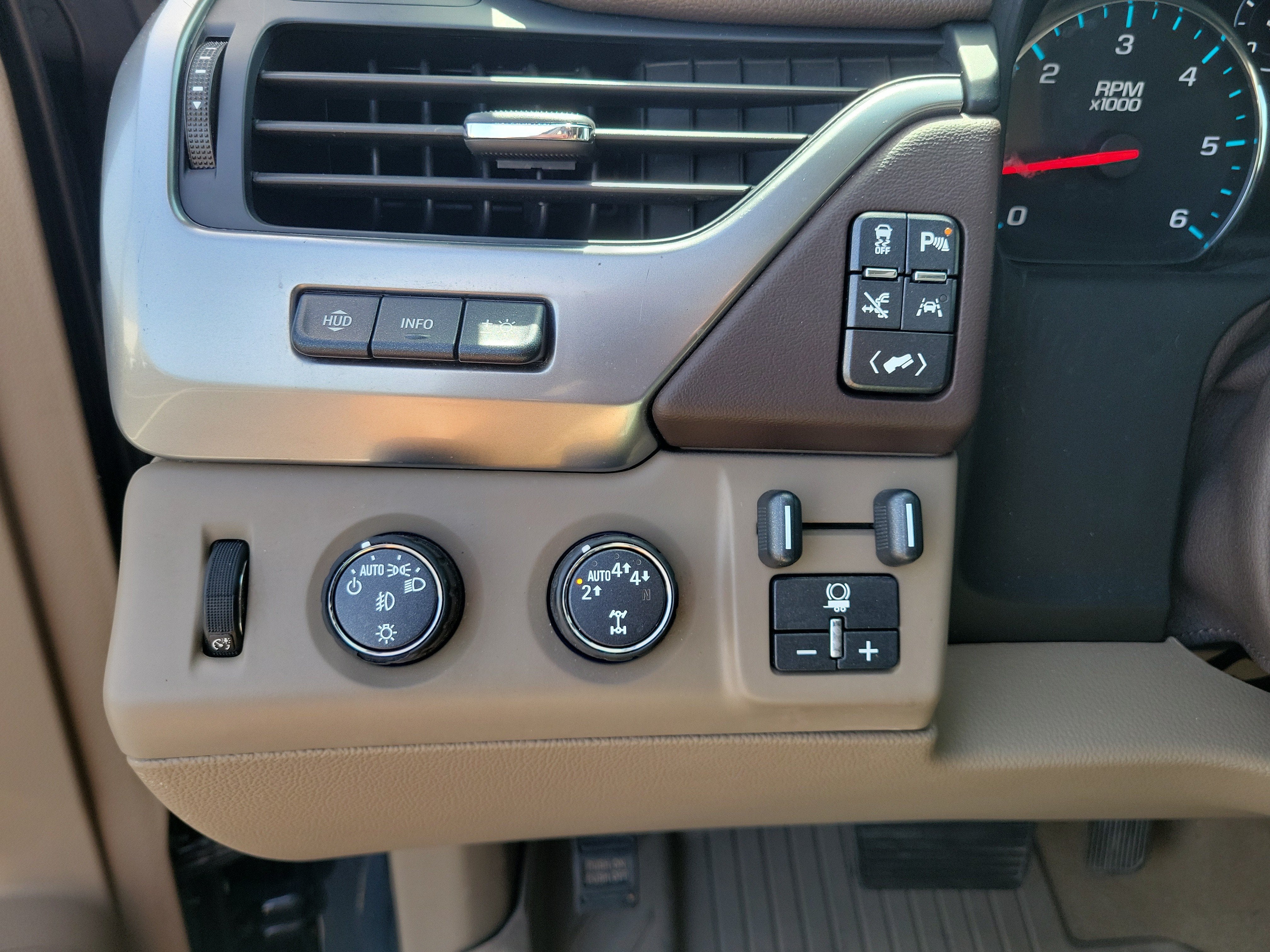 2020 Chevrolet Tahoe Premier