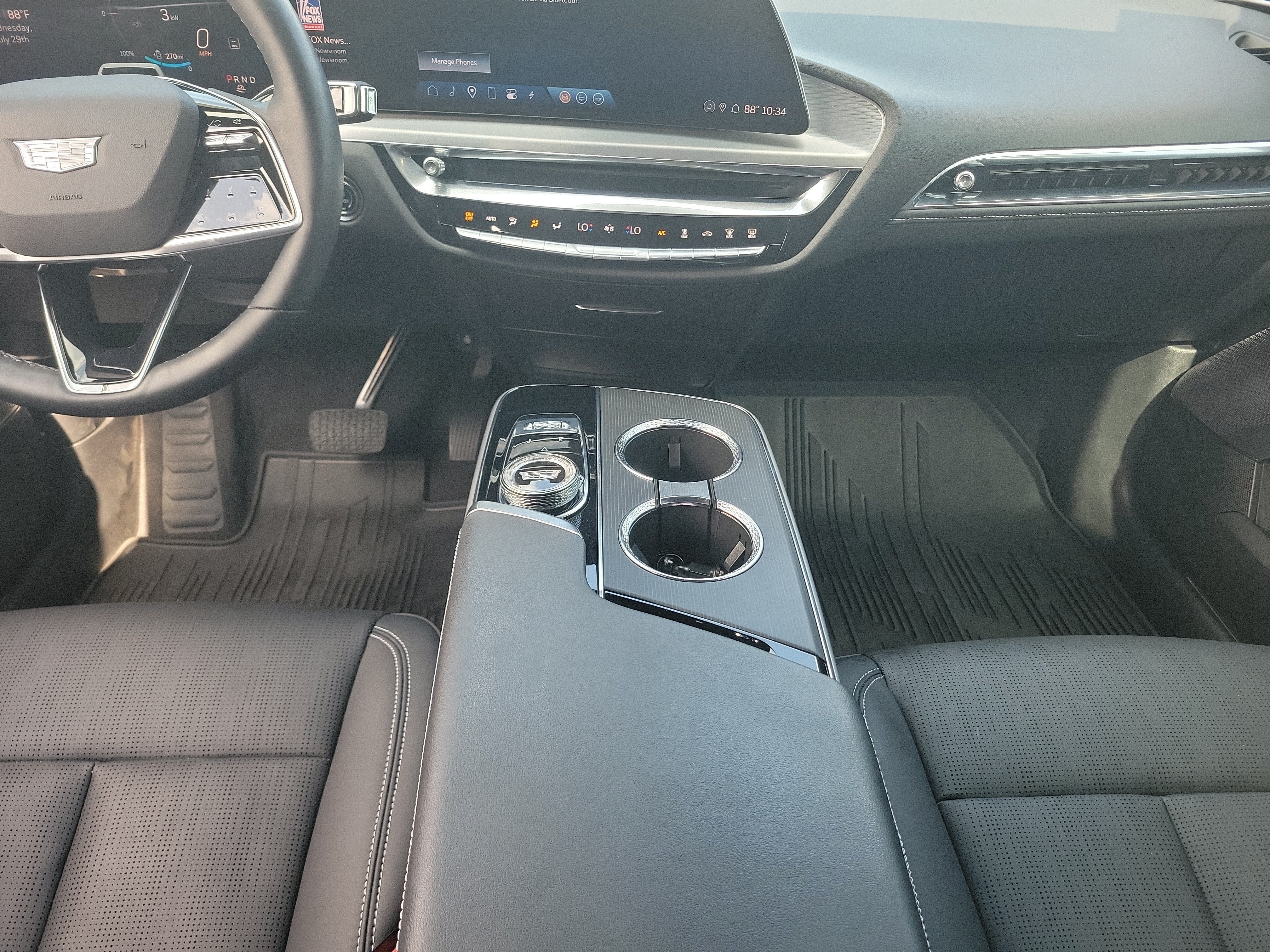 2024 Cadillac LYRIQ Sport