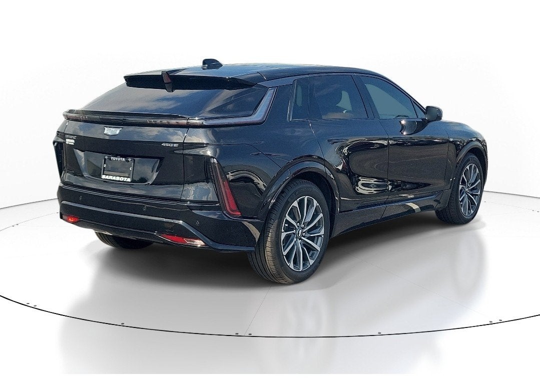 2024 Cadillac LYRIQ Sport