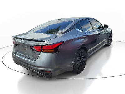 2022 Nissan Altima 2.5 SR