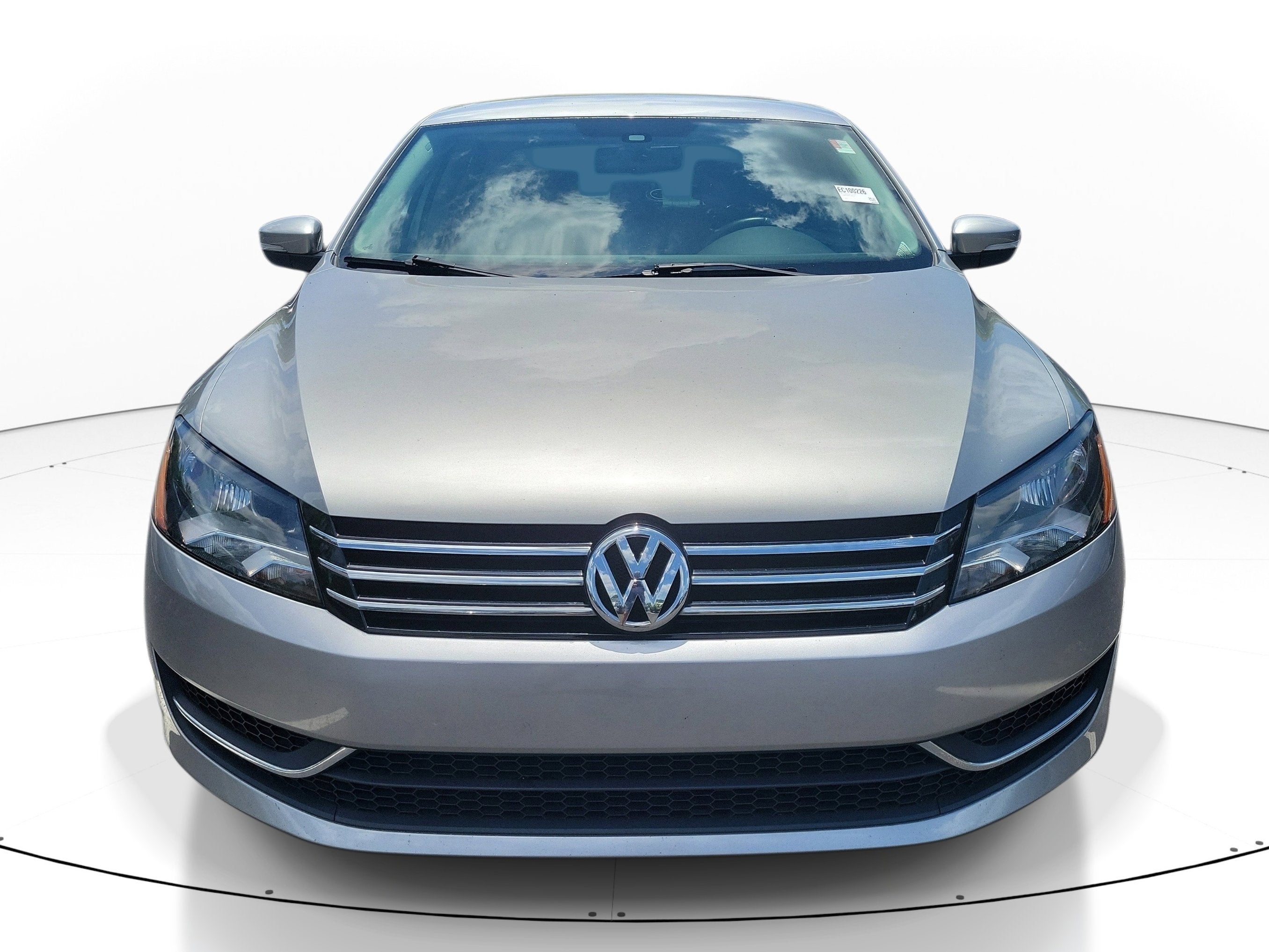 2014 Volkswagen Passat 1.8T SE
