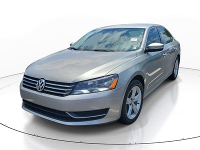 2014 Volkswagen Passat 1.8T SE
