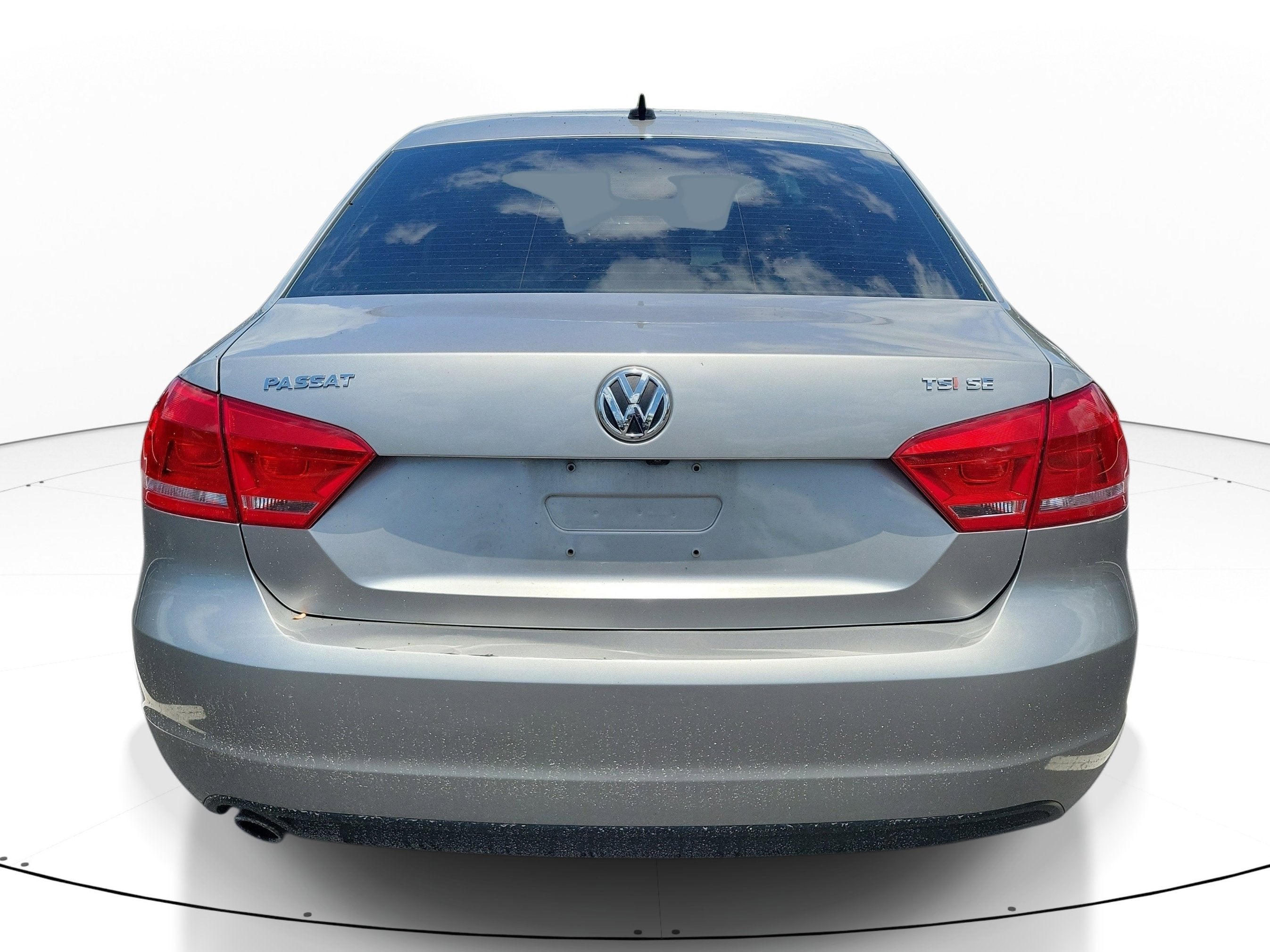 2014 Volkswagen Passat 1.8T SE