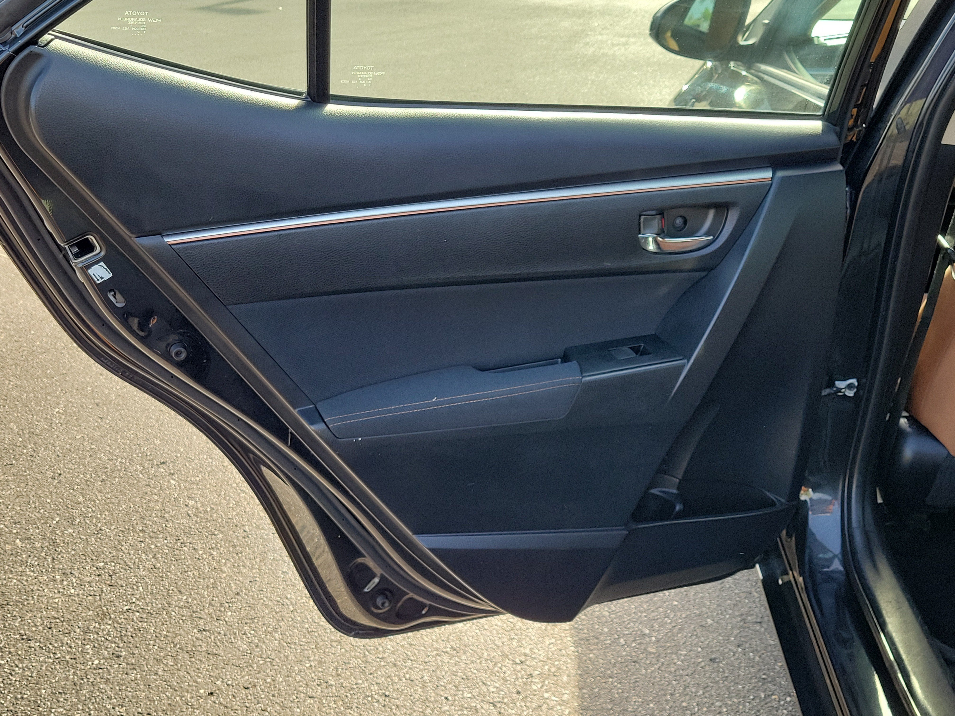 2014 Toyota Corolla LE Plus