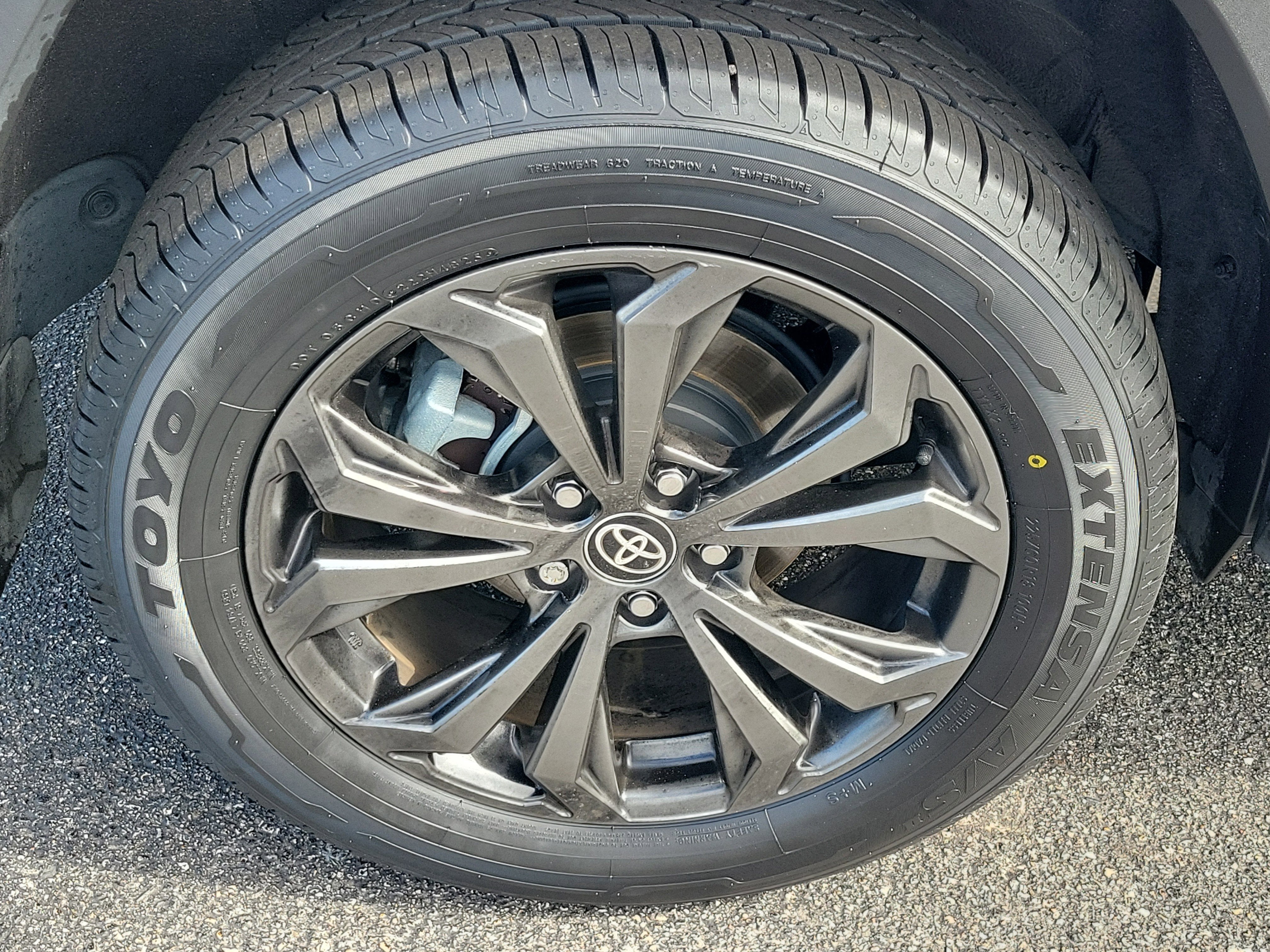 2025 Toyota RAV4 Hybrid XLE Premium