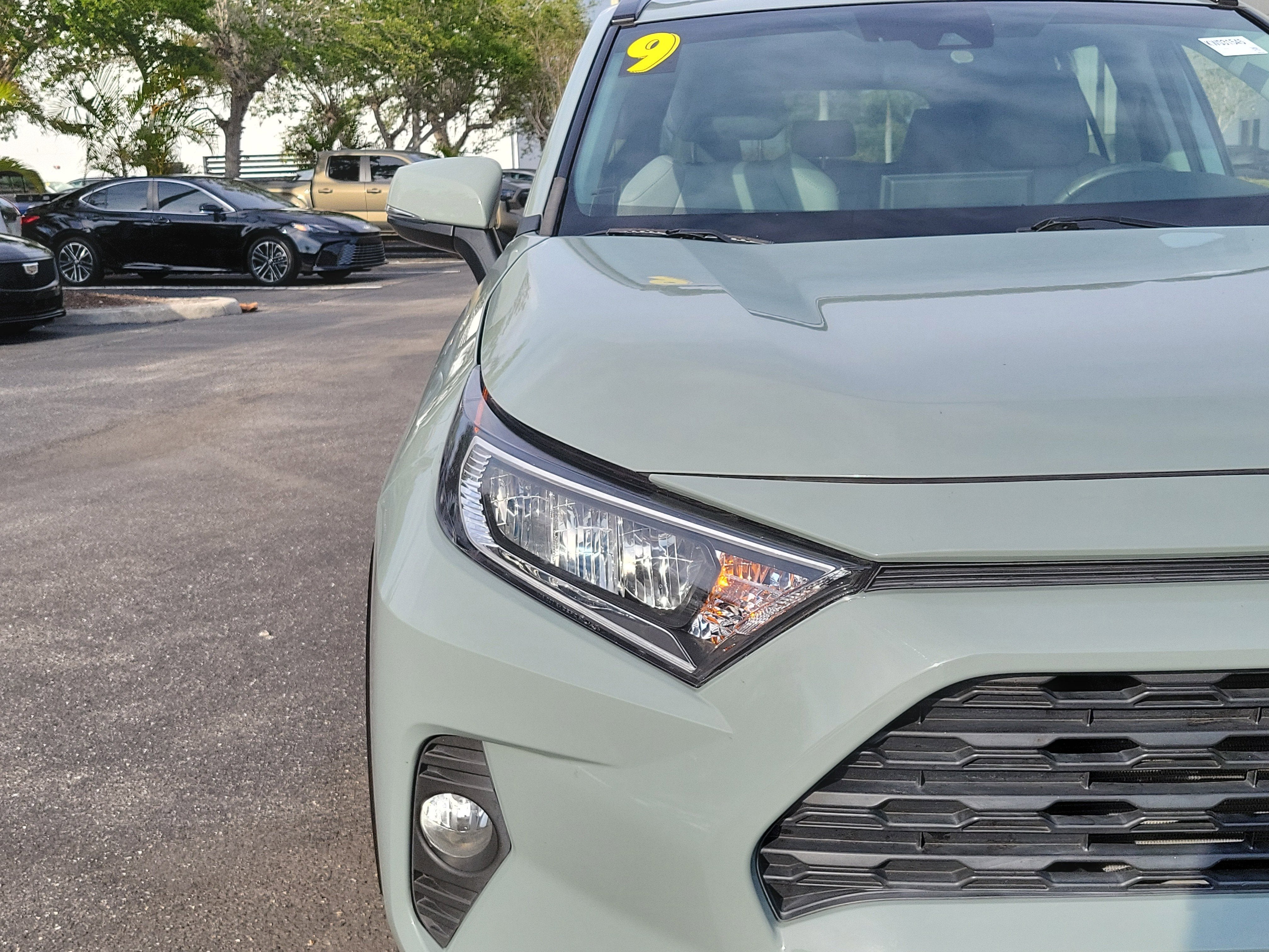 2019 Toyota RAV4 XLE Premium