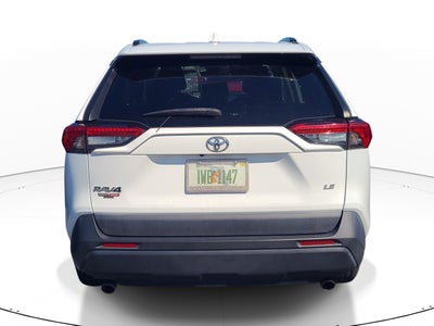 2021 Toyota RAV4 LE