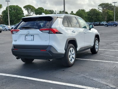 2025 Toyota RAV4 LE