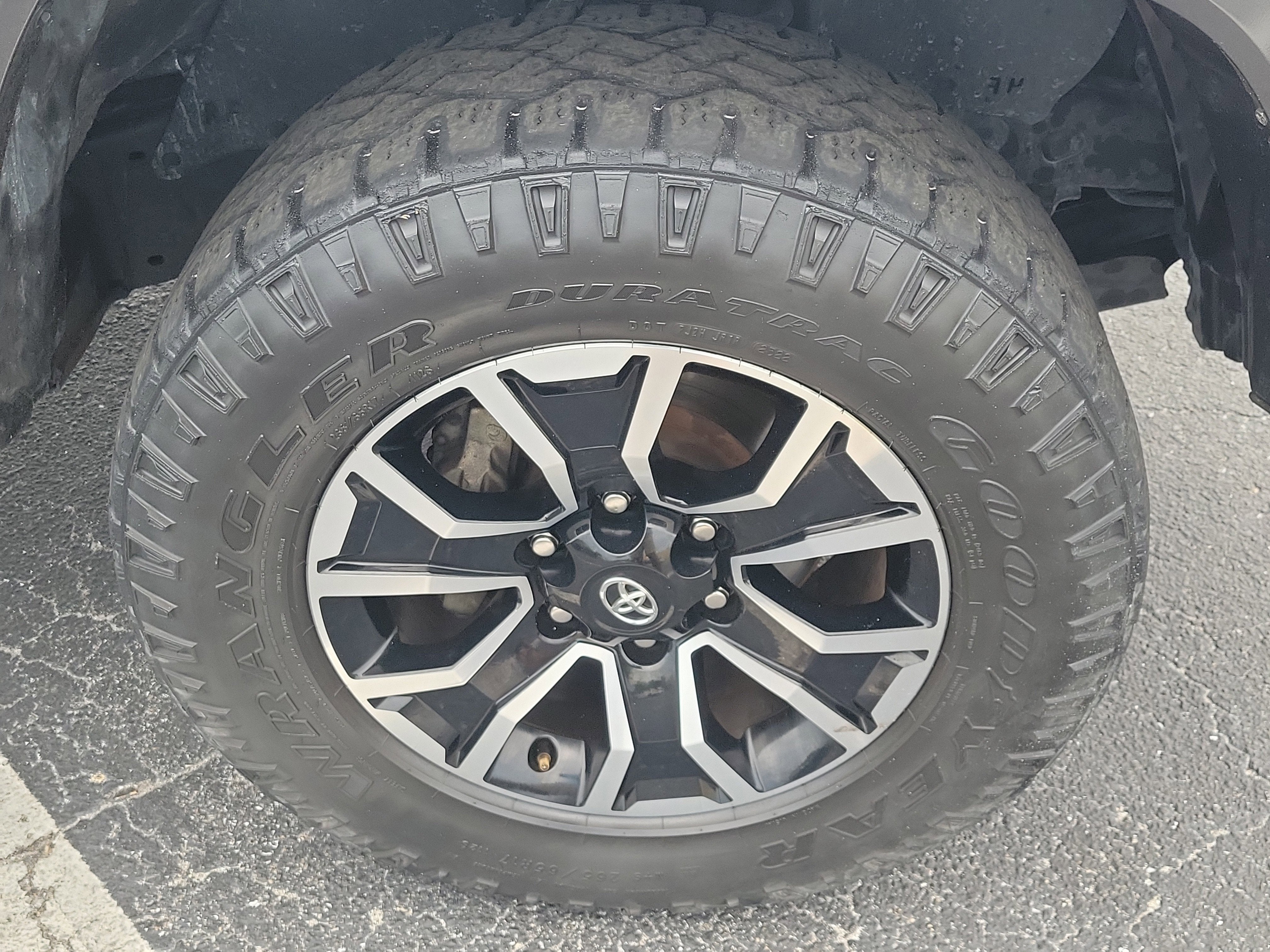 2023 Toyota Tacoma TRD Sport