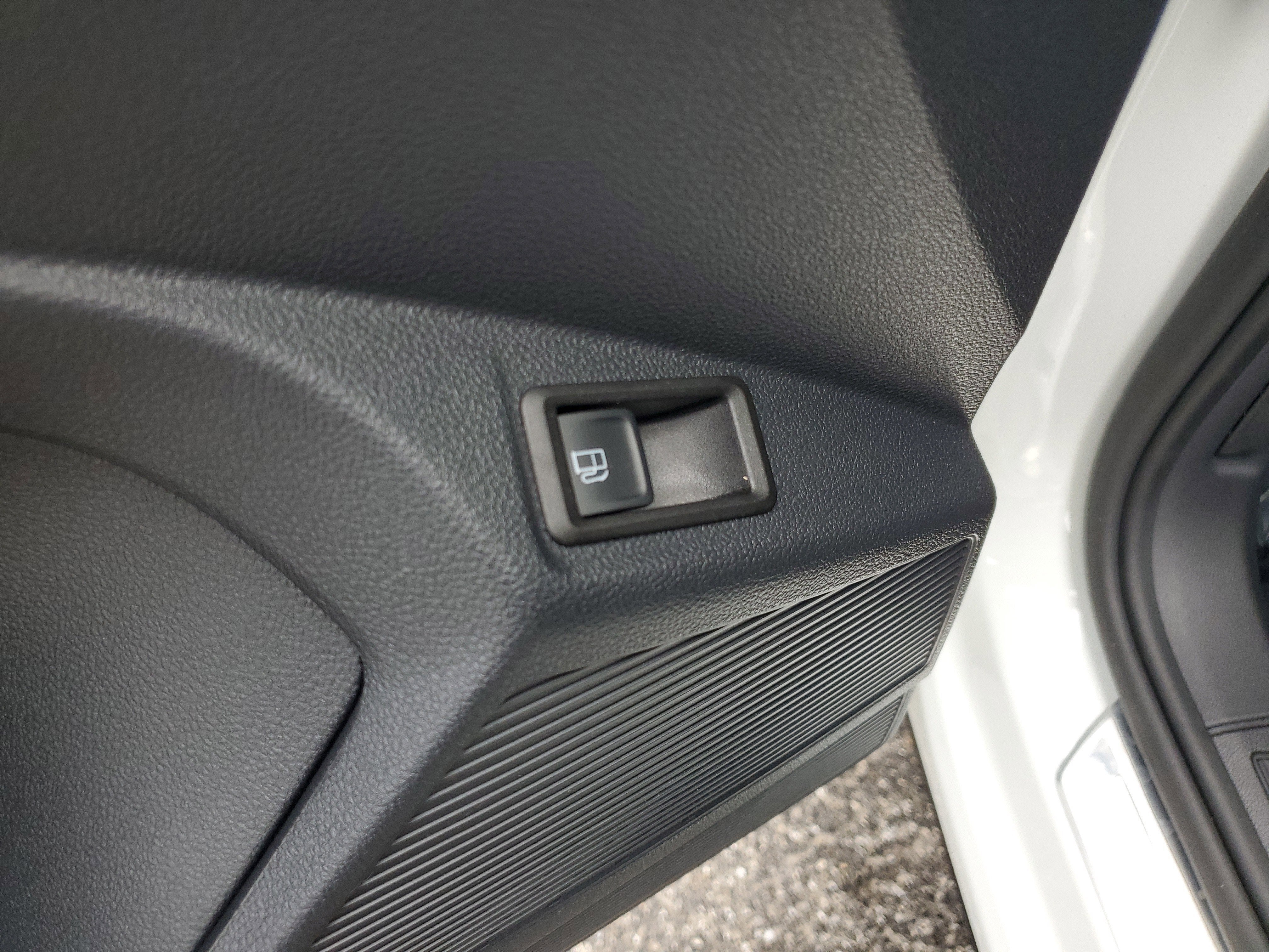 2024 Volkswagen Taos 1.5T SEL