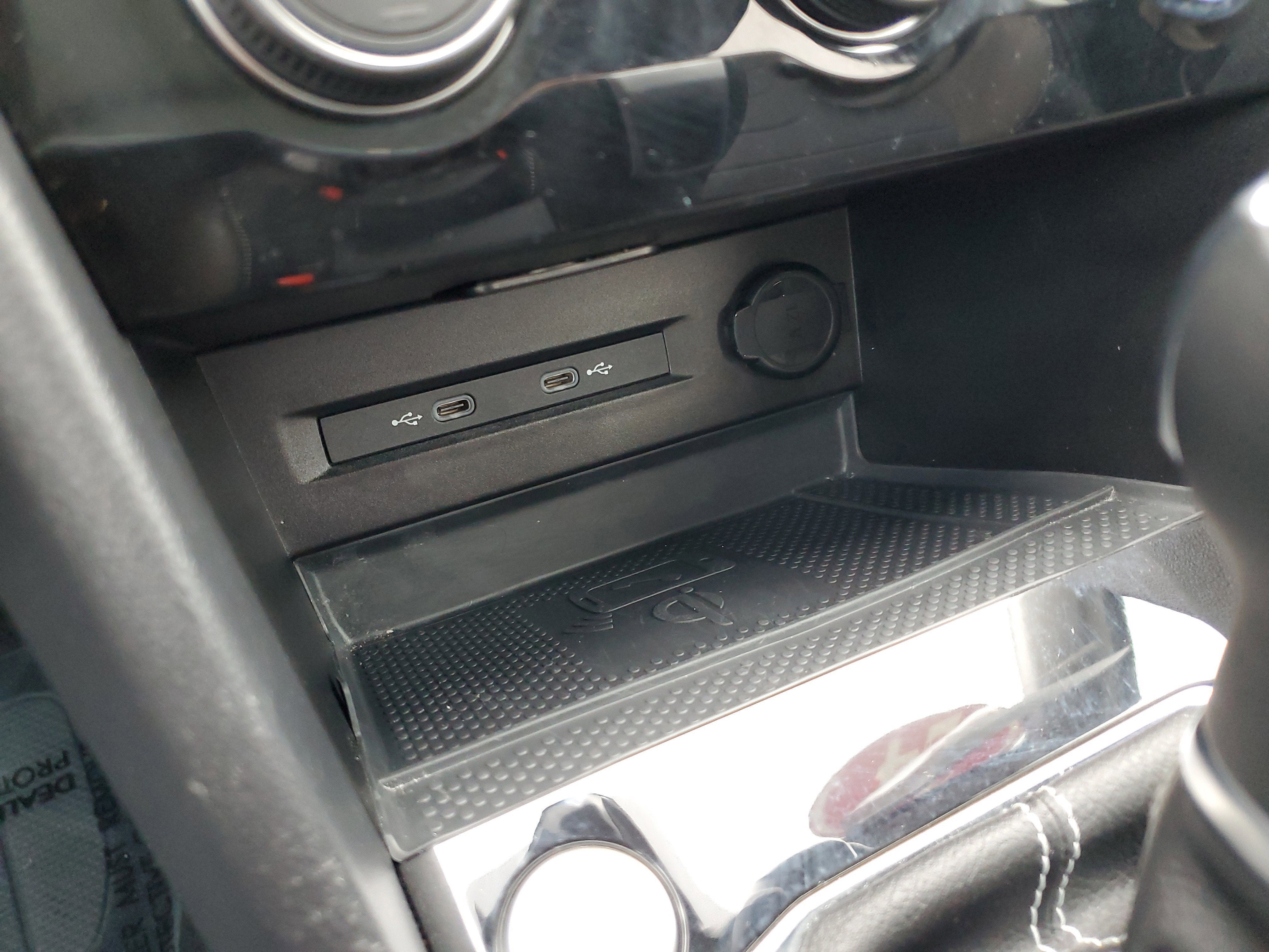 2024 Volkswagen Taos 1.5T SEL