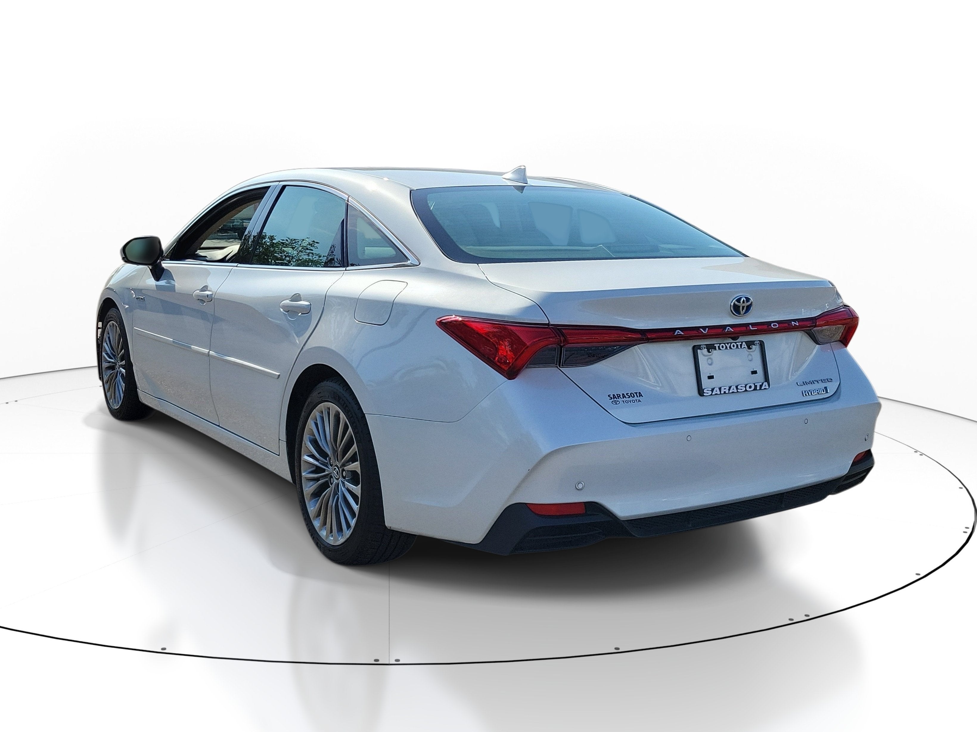 2019 Toyota Avalon Hybrid Limited