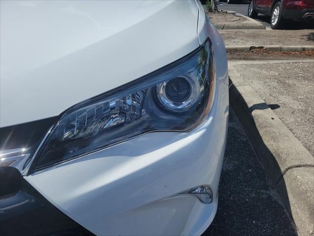 2016 Toyota Camry XLE