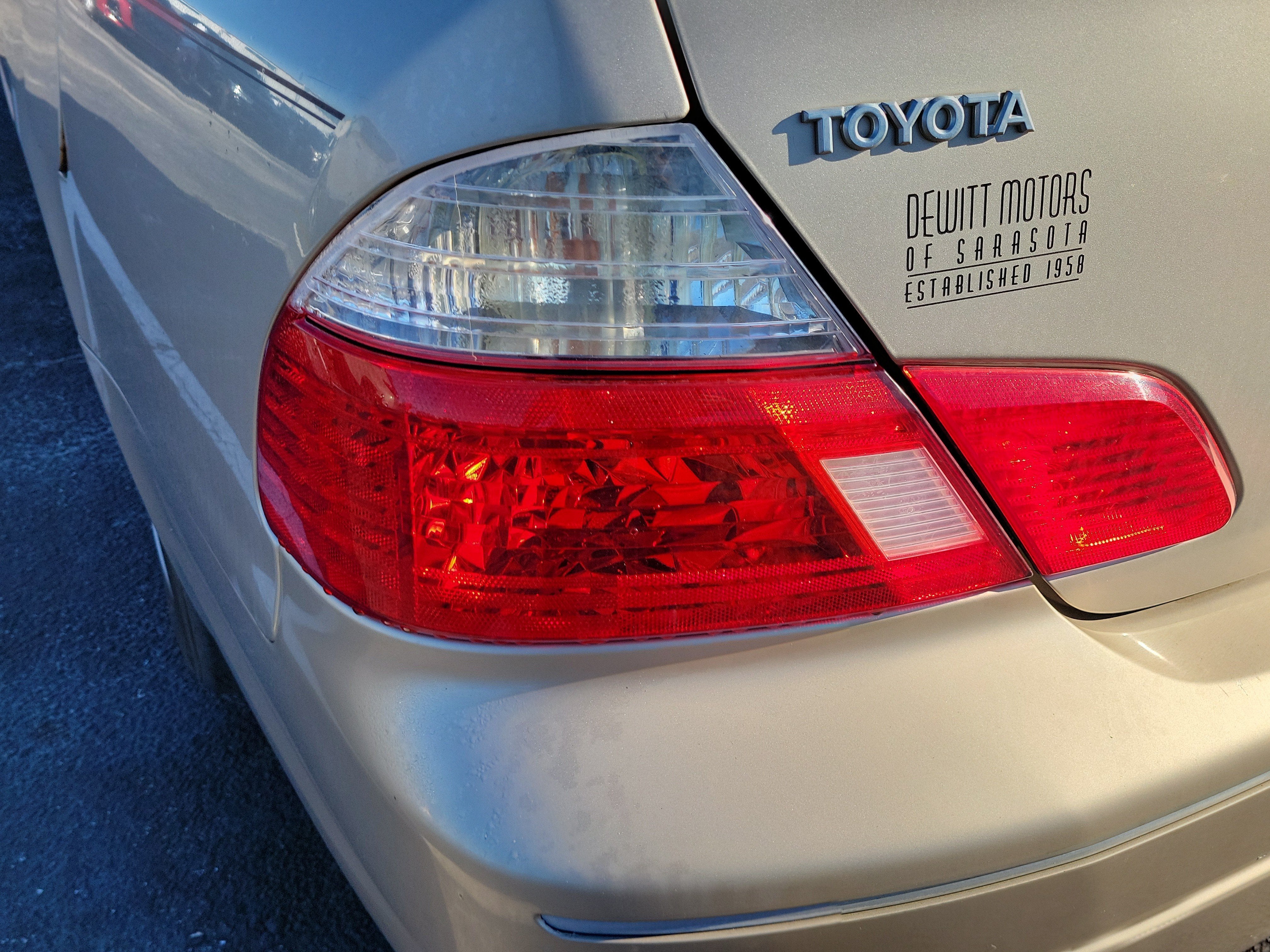 2003 Toyota Avalon XL