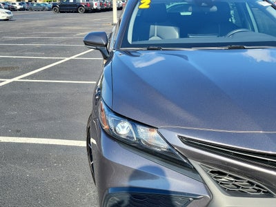 2022 Toyota Camry SE