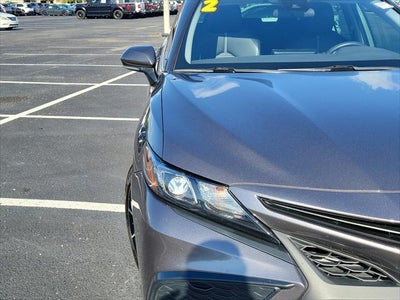 2022 Toyota Camry SE