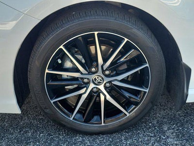 2024 Toyota Camry Hybrid SE