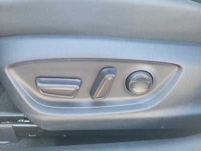 2024 Toyota Camry Hybrid SE