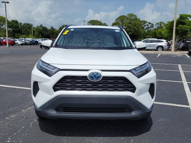 2022 Toyota RAV4 Hybrid XLE