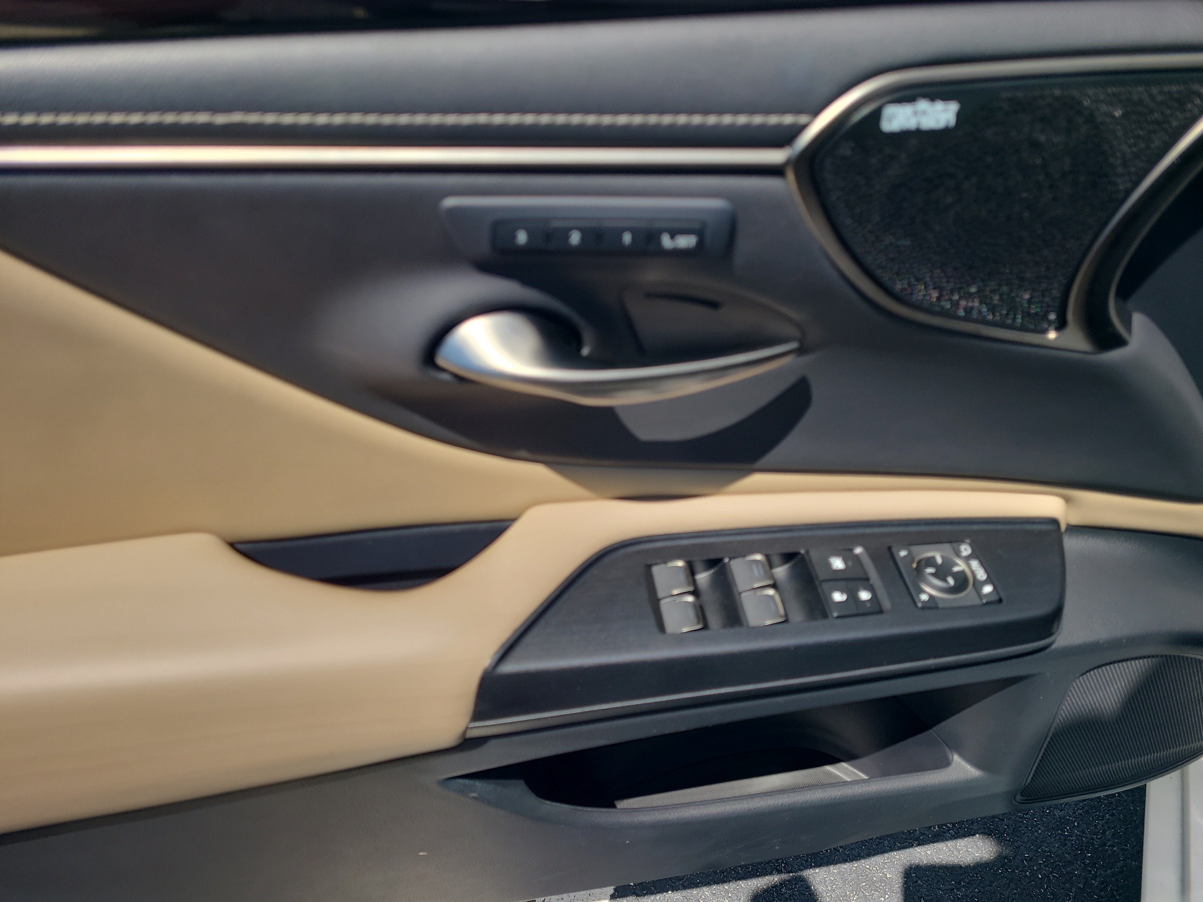 2021 Lexus ES 350 Ultra Luxury