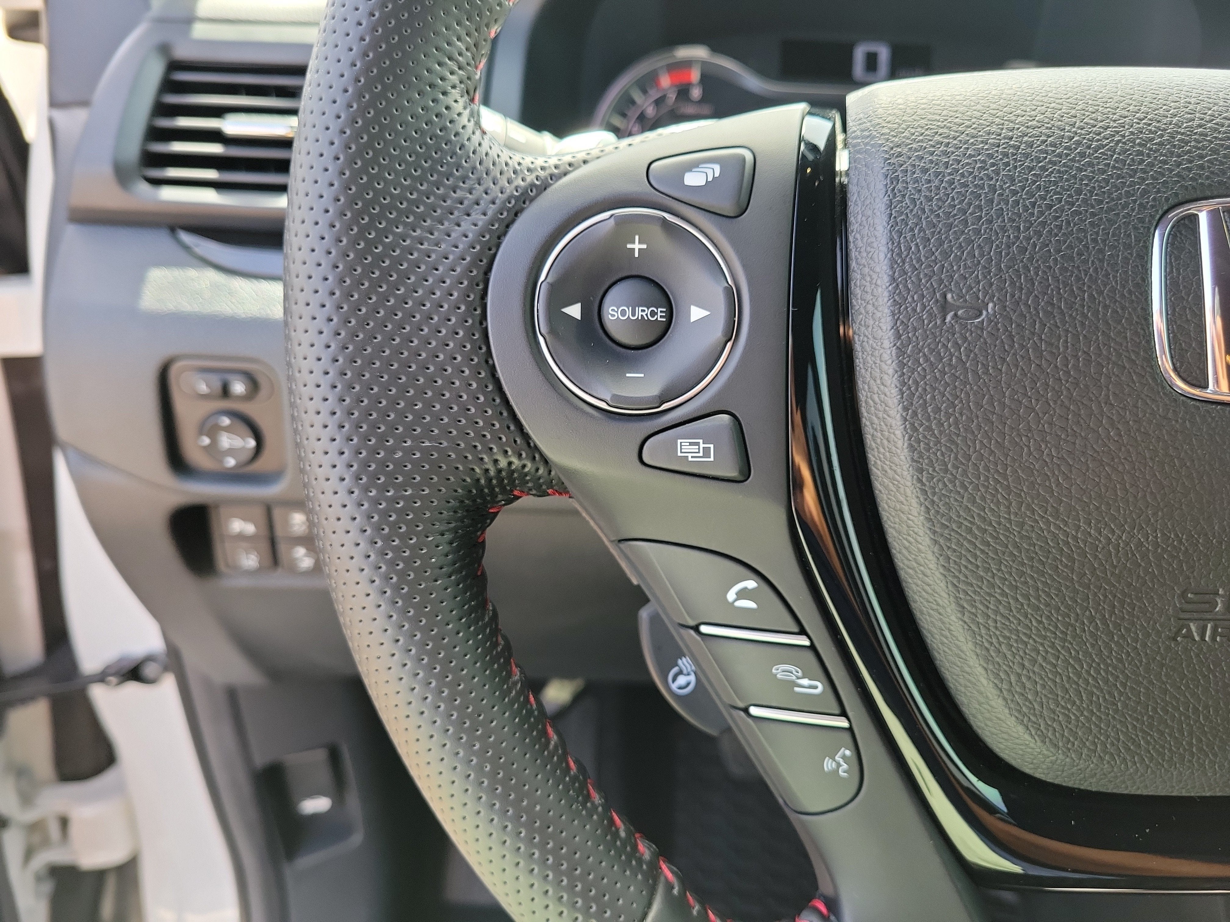 2023 Honda Ridgeline Black Edition