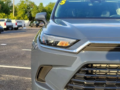 2025 Toyota Grand Highlander XLE
