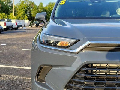 2025 Toyota Grand Highlander XLE