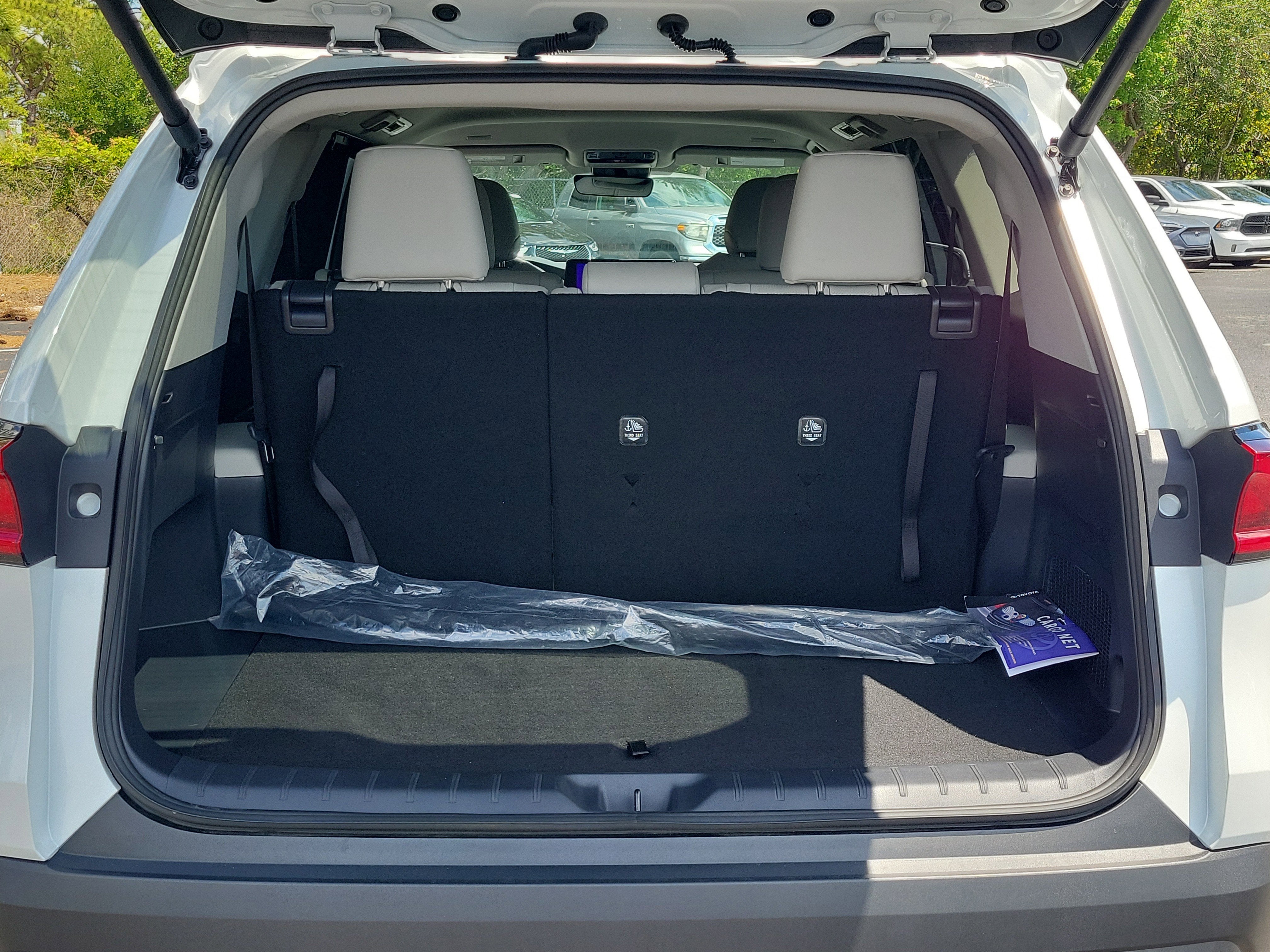 2025 Toyota Grand Highlander Hybrid XLE